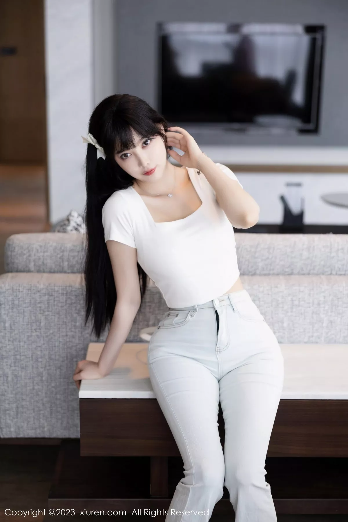 秀人集.com_[XiuRen秀人网]No.6707_女神杨晨晨Yome私房性感浅色内衣配超薄无内肉丝完美诱惑写真90P