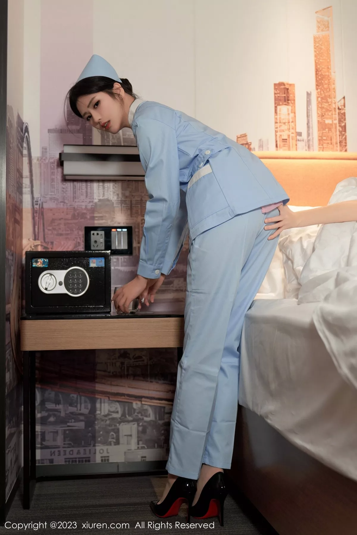 秀人集.com_[XiuRen秀人网]No.6745_模特浅浅Danny淡蓝护士服露粉色情趣服饰秀豪乳极致诱惑写真85P