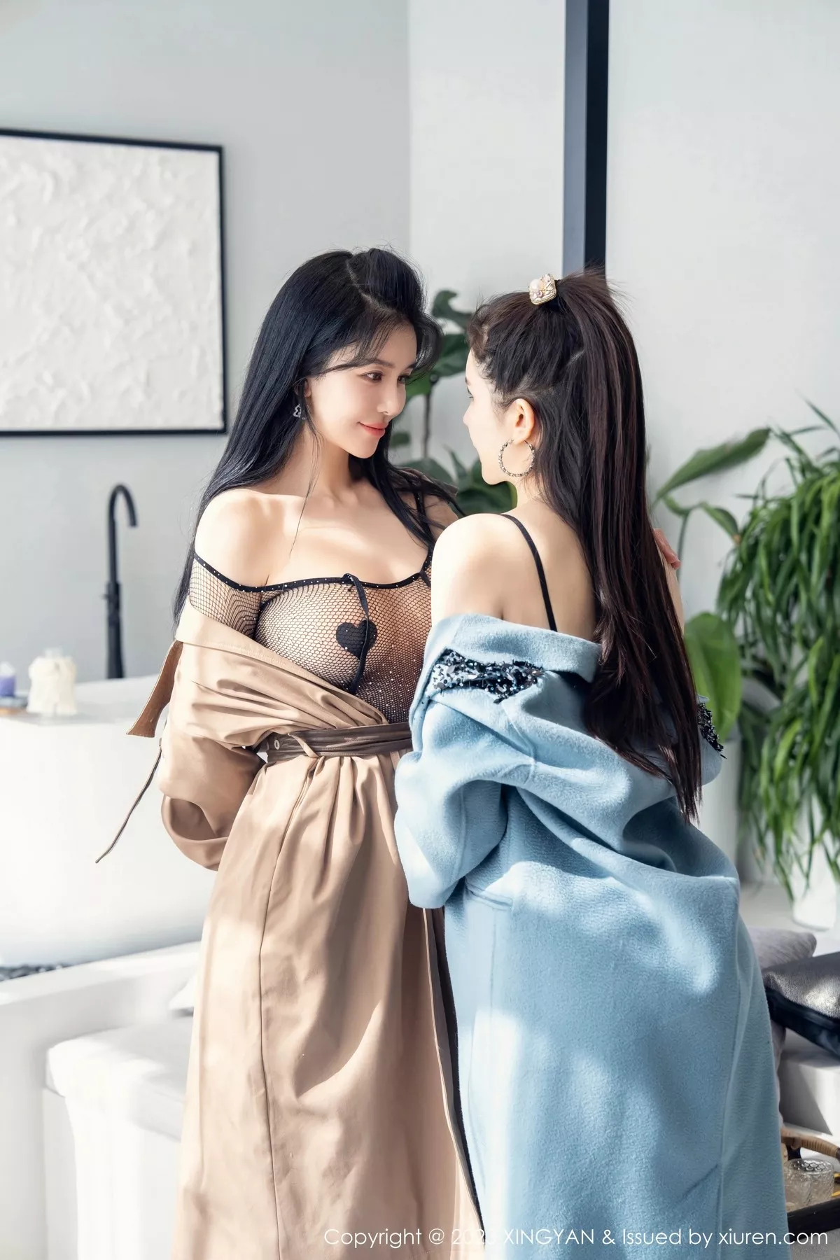 秀人集.com_[XINGYAN星颜社]VOL.192_女神刘钰儿＆李丽莎合集性感轻透黑色情趣服秀惹火身材诱惑写真80P