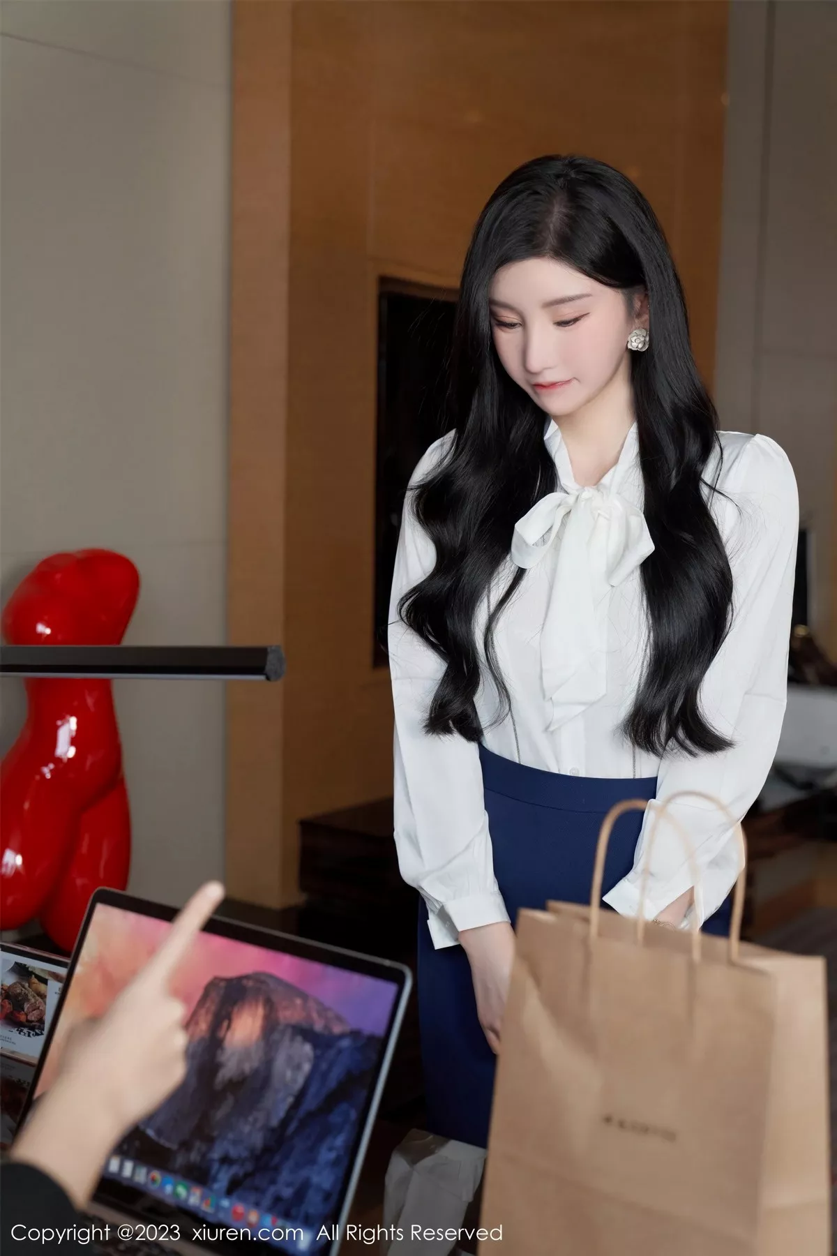 秀人集.com_[XiuRen秀人网]No.6614_女神周于希Sally办公室秘密主题性感内衣配超薄黑丝极致魅惑写真82P