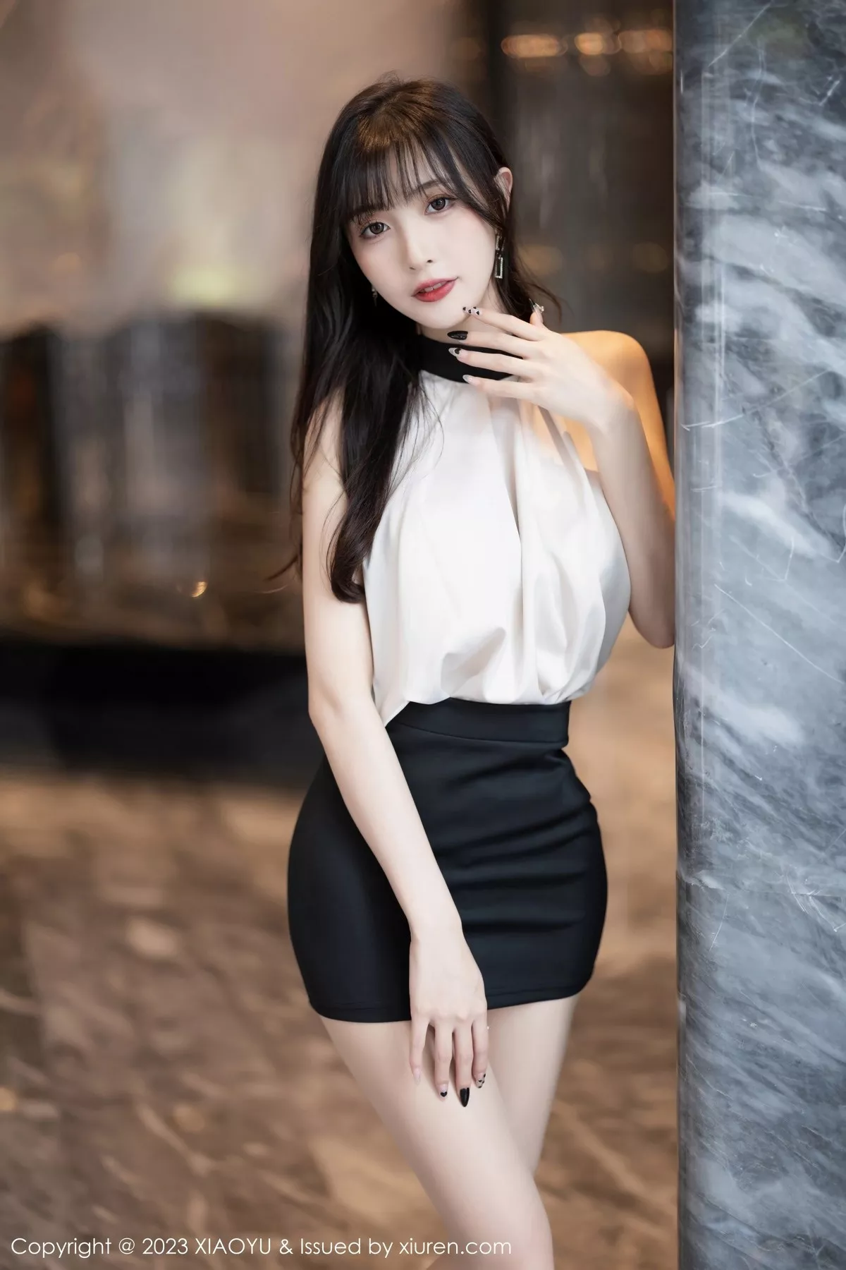 秀人集.com_[XiaoYu画语界]Vol.1013_模特林星阑浅色上衣配黑短裙+粉色蕾丝内衣秀曼妙身姿诱惑写真90P