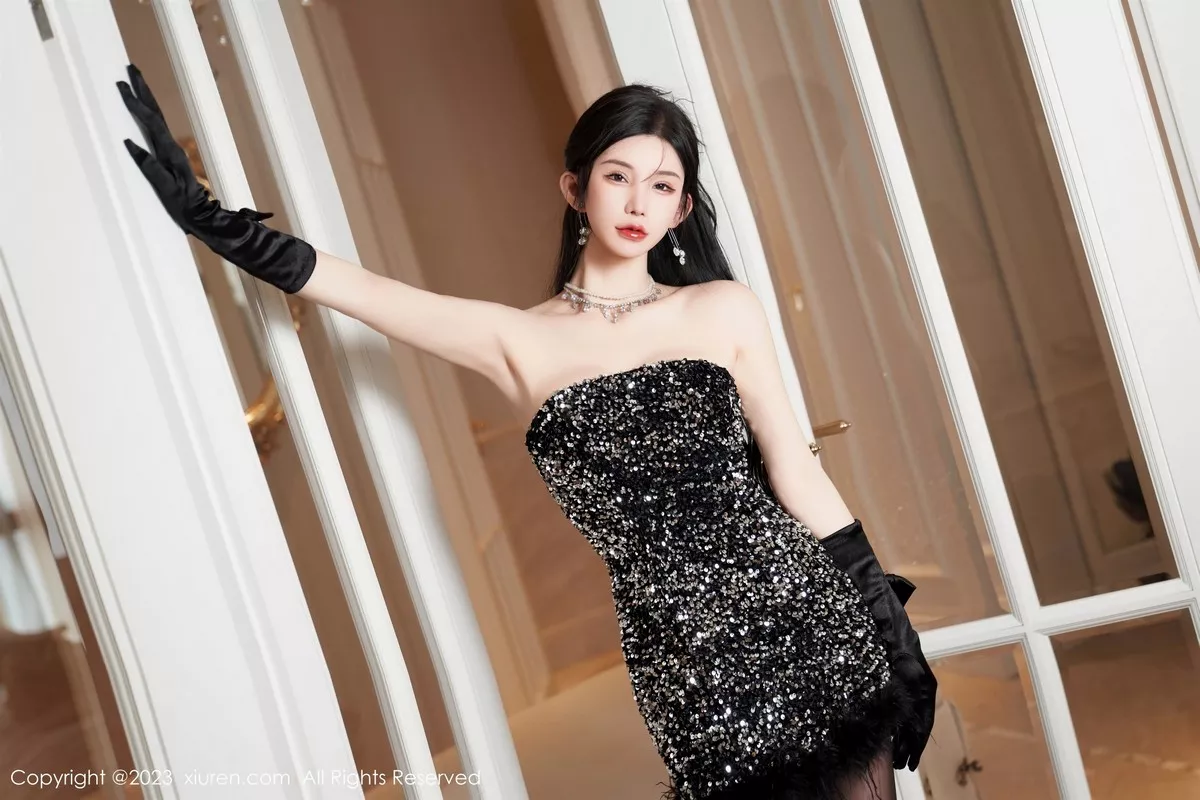 秀人集.com_[XiuRen秀人网]No.6771_女神周于希Sally性感黑色低胸短裙配超薄油亮黑丝惹火诱惑写真87P