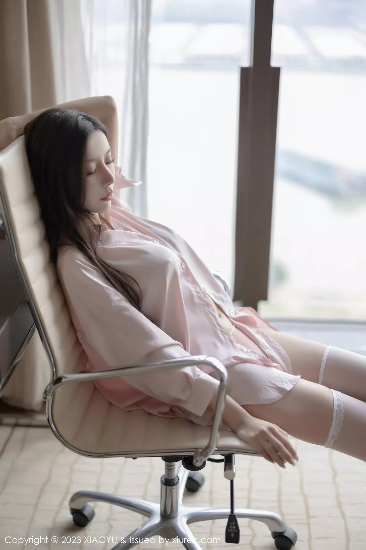 秀人集.com_[XiaoYu画语界]Vol.1040_女神王馨瑶yanni性感粉色情趣服配粉色吊袜秀曼妙身姿诱惑写真85P