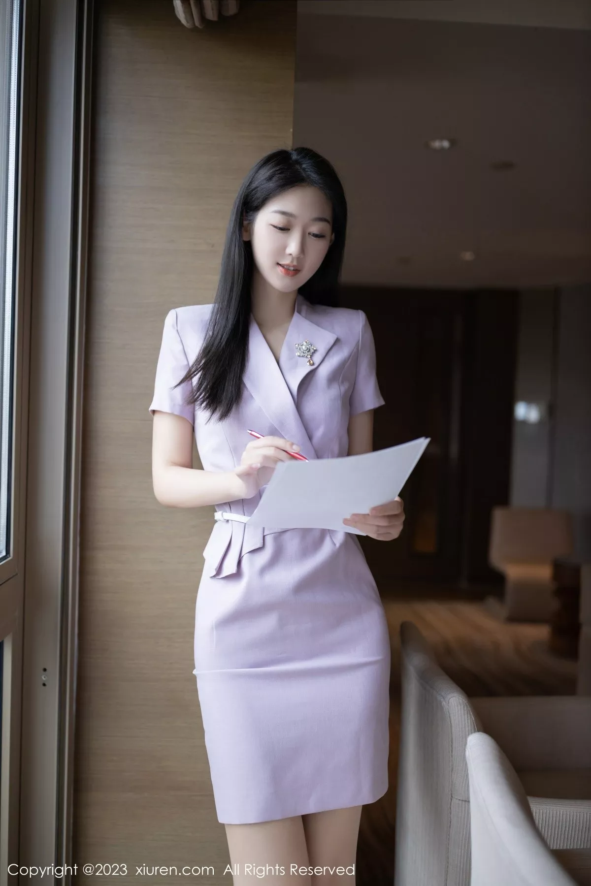 秀人集.com_[XiuRen秀人网]No.6859_模特唐安琪淡紫色Ol服露性感白色蕾丝内衣秀曼妙身姿诱惑写真80P