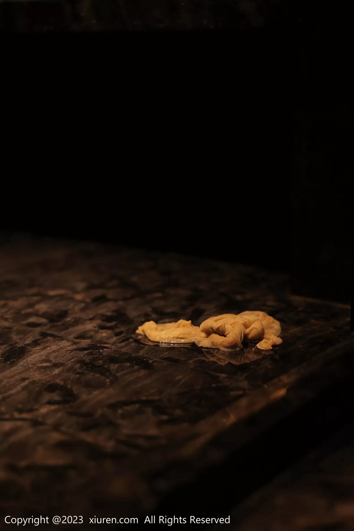 秀人集.com_[XiuRen秀人网]No.6876_模特司柠私房浴室紫色连衣长裙配超薄肉丝秀曼妙身姿诱惑写真56P