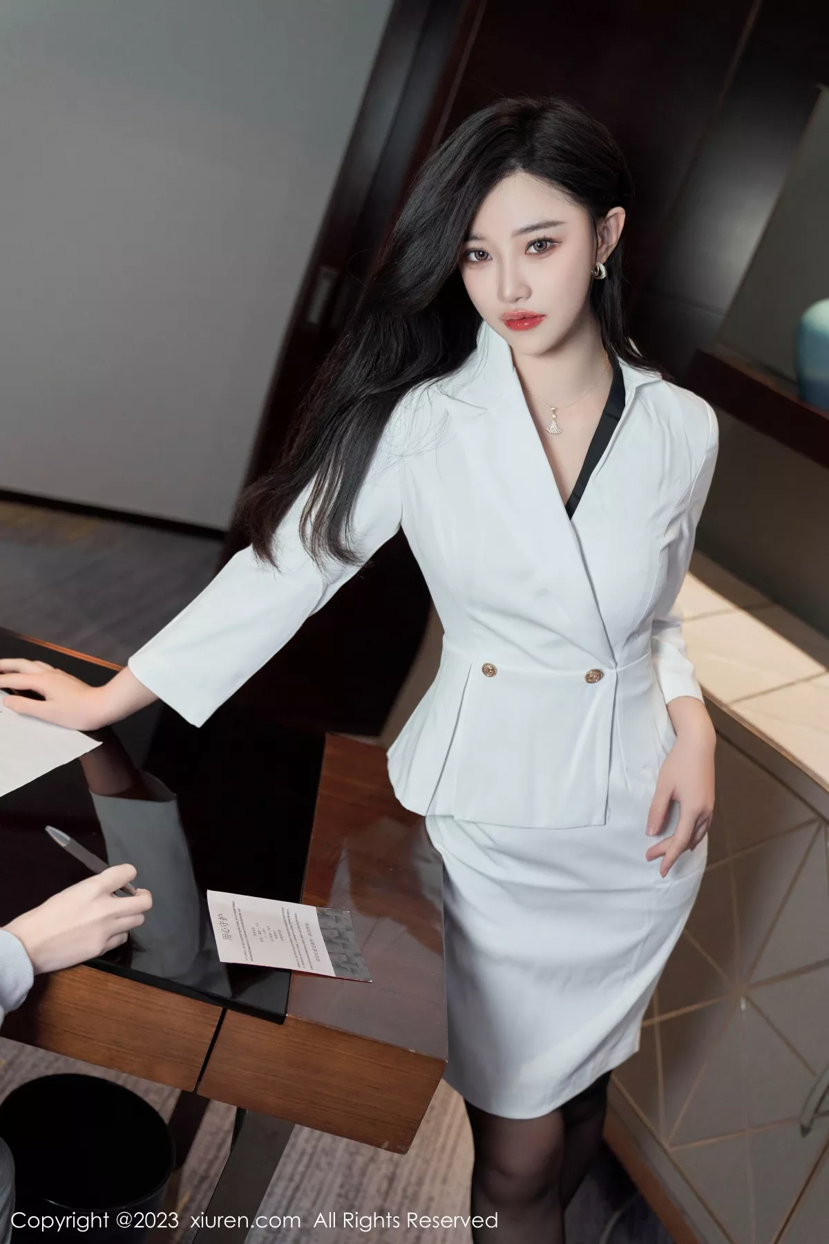 秀人集.com_[XiuRen秀人网]No.6900_模特妙可可Cheese性感黑色蕾丝薄纱服秀完美身材惹火诱惑写真80P