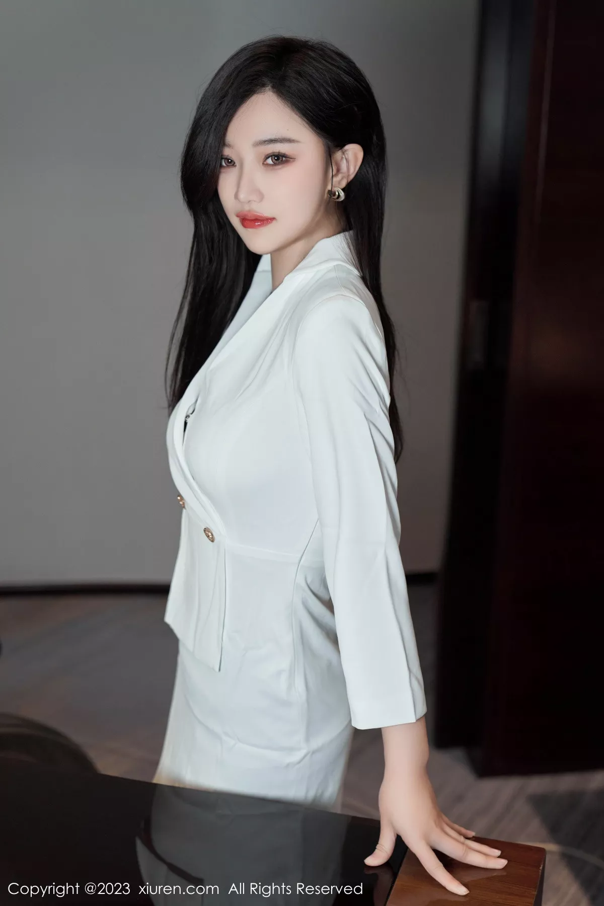 秀人集.com_[XiuRen秀人网]No.6900_模特妙可可Cheese性感黑色蕾丝薄纱服秀完美身材惹火诱惑写真80P