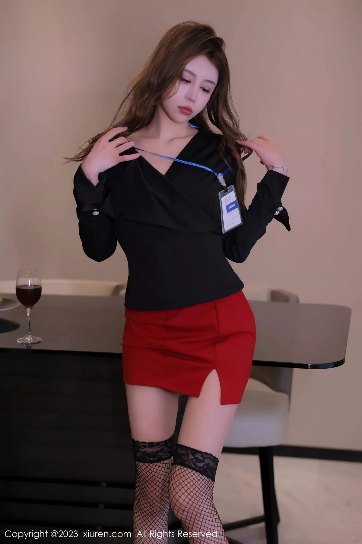 秀人集.com_[XiuRen秀人网]No.6903_模特tina_甜仔半脱露性感红色蕾丝情趣内衣秀凹凸身材诱惑写真70P