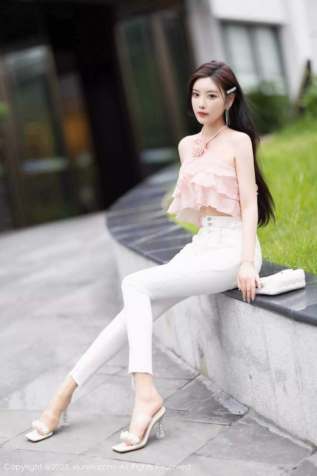 秀人集.com_[XiuRen秀人网]No.6907_女神杨晨晨Yome私房半脱露超薄肉丝秀完美身材惹火诱惑写真86P