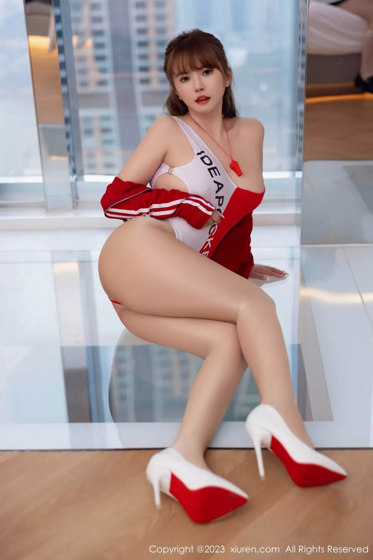 秀人集.com_[XiuRen秀人网]No.6912_模特张思允Nice红色高开叉服饰配超薄肉丝秀丰满身材诱惑写真75P
