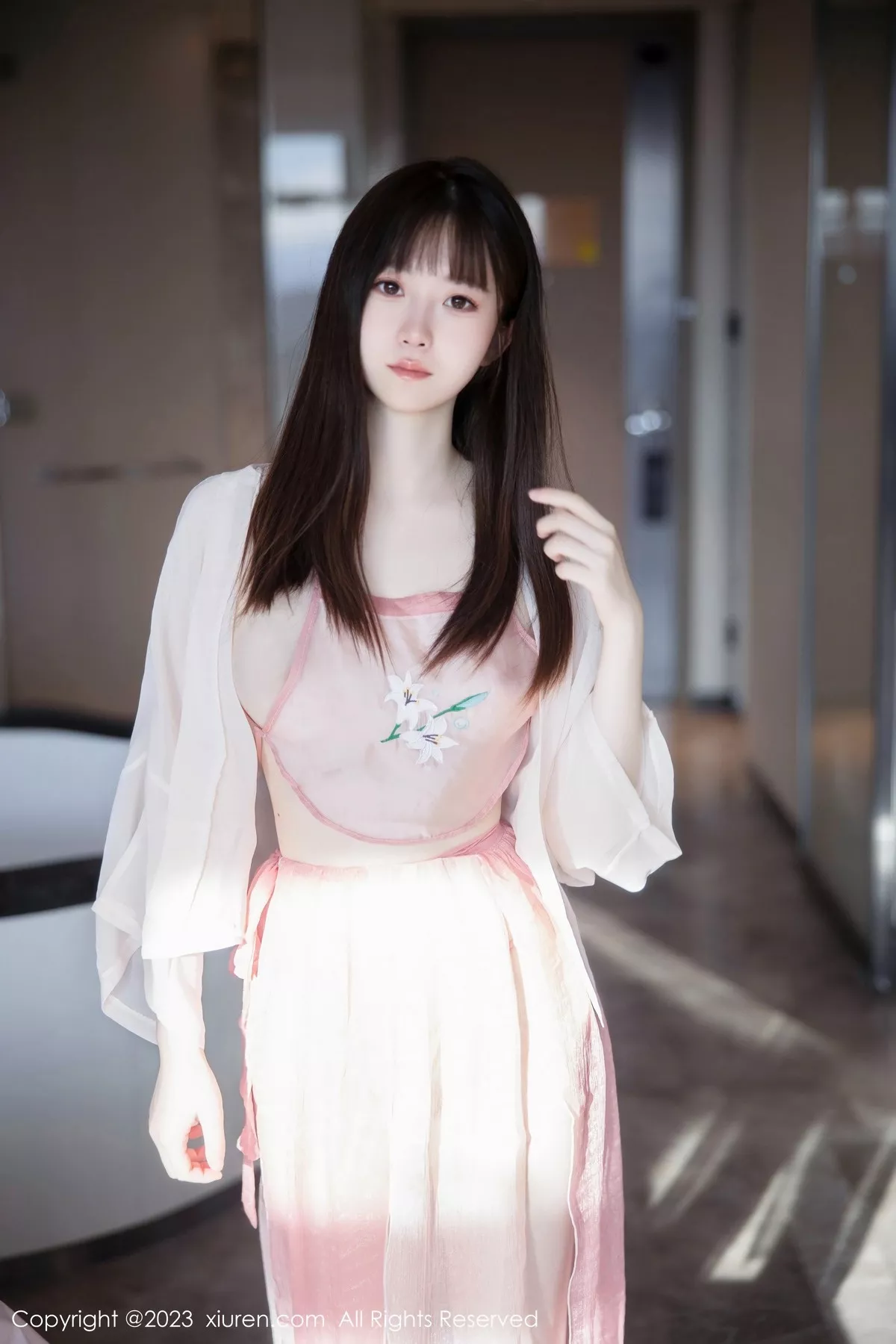 秀人集.com_[XiuRen秀人网]No.6926_新人模特林悠悠私房性感粉色古装服饰秀曼妙身姿迷人诱惑写真77P