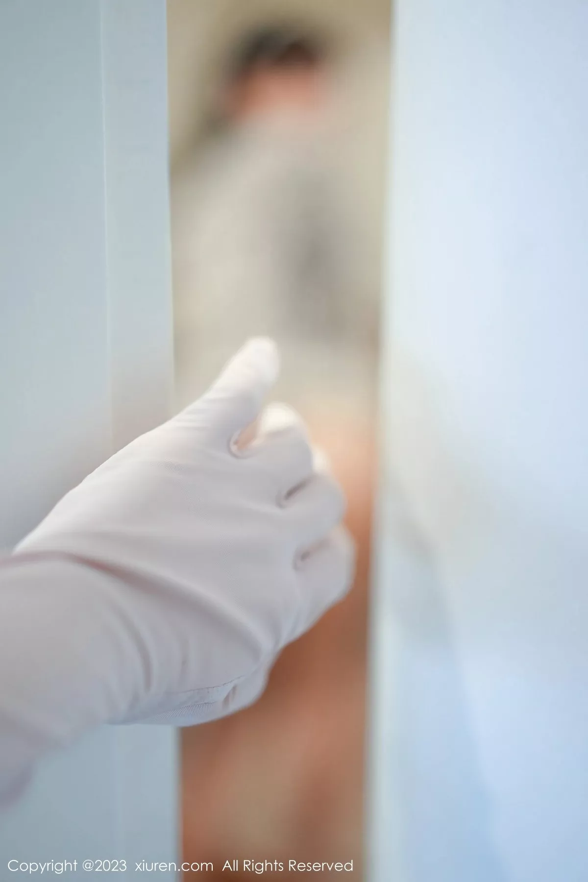 秀人集.com_[XiuRen秀人网]No.6932_女神朱可儿Flora脱灰色睡袍露性感花色内衣秀丰满身材诱惑写真70P