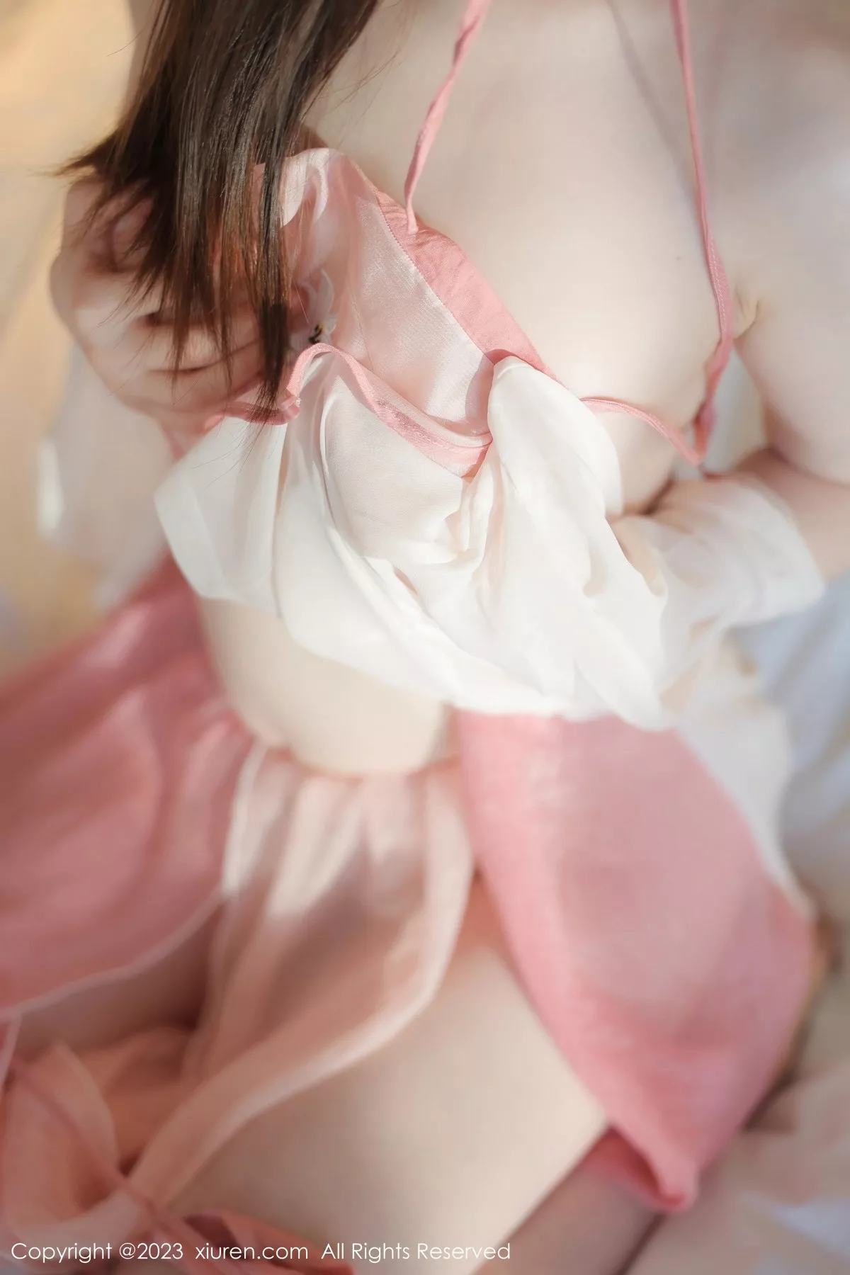 秀人集.com_[XiuRen秀人网]No.6926_新人模特林悠悠私房性感粉色古装服饰秀曼妙身姿迷人诱惑写真77P