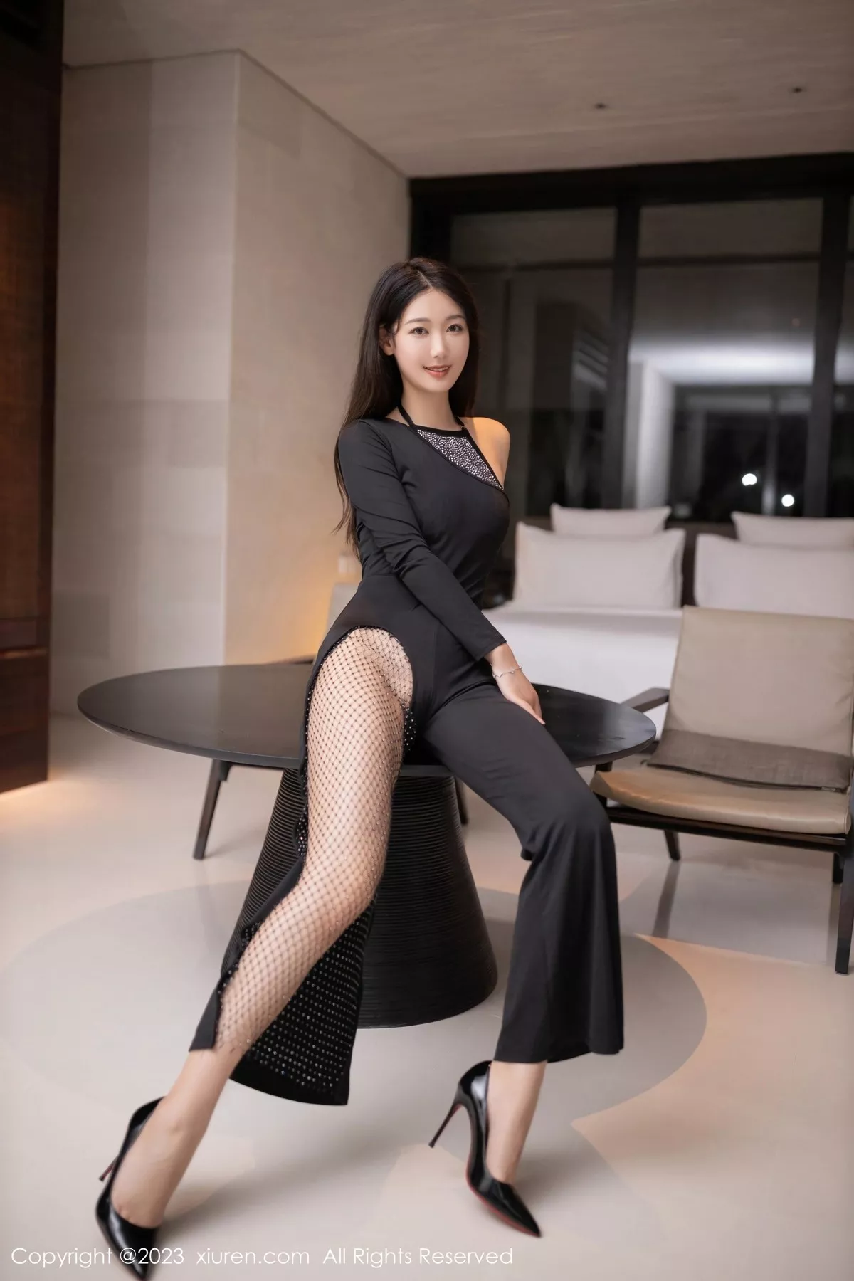 秀人集.com_[XiuRen秀人网]No.6944_模特唐安琪性感黑色连衣裙露黑色内衣秀曼妙身姿梦幻诱惑写真78P