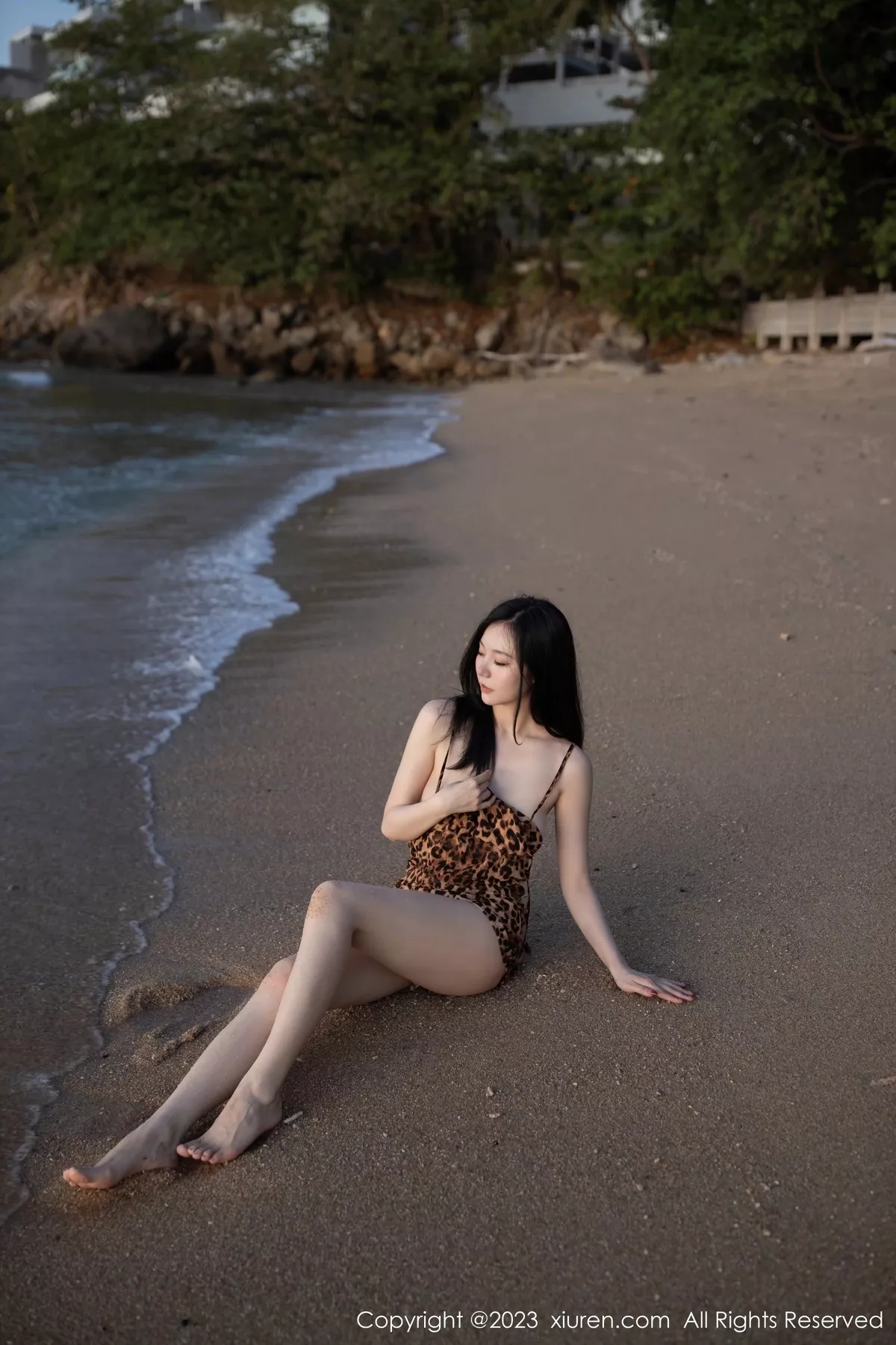 秀人集.com_[XiuRen秀人网]No.6787_模特安然anran性感豹纹服+黑色轻透连体衣秀完美身材诱惑写真81P