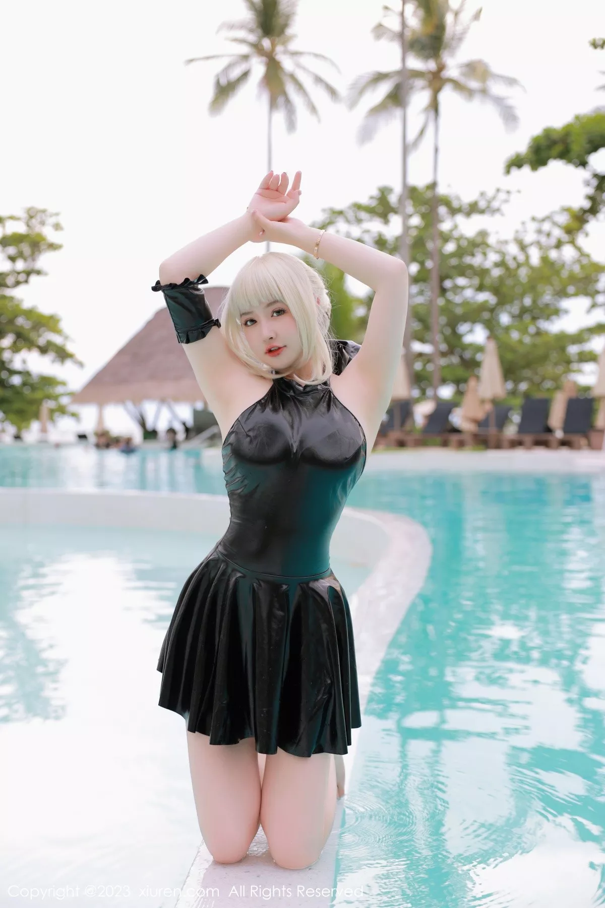 秀人集.com_[XiuRen秀人网]No.6984_模特养乐多DoDo性感黑色Cosplay装扮秀丰满身材惹火诱惑写真75P