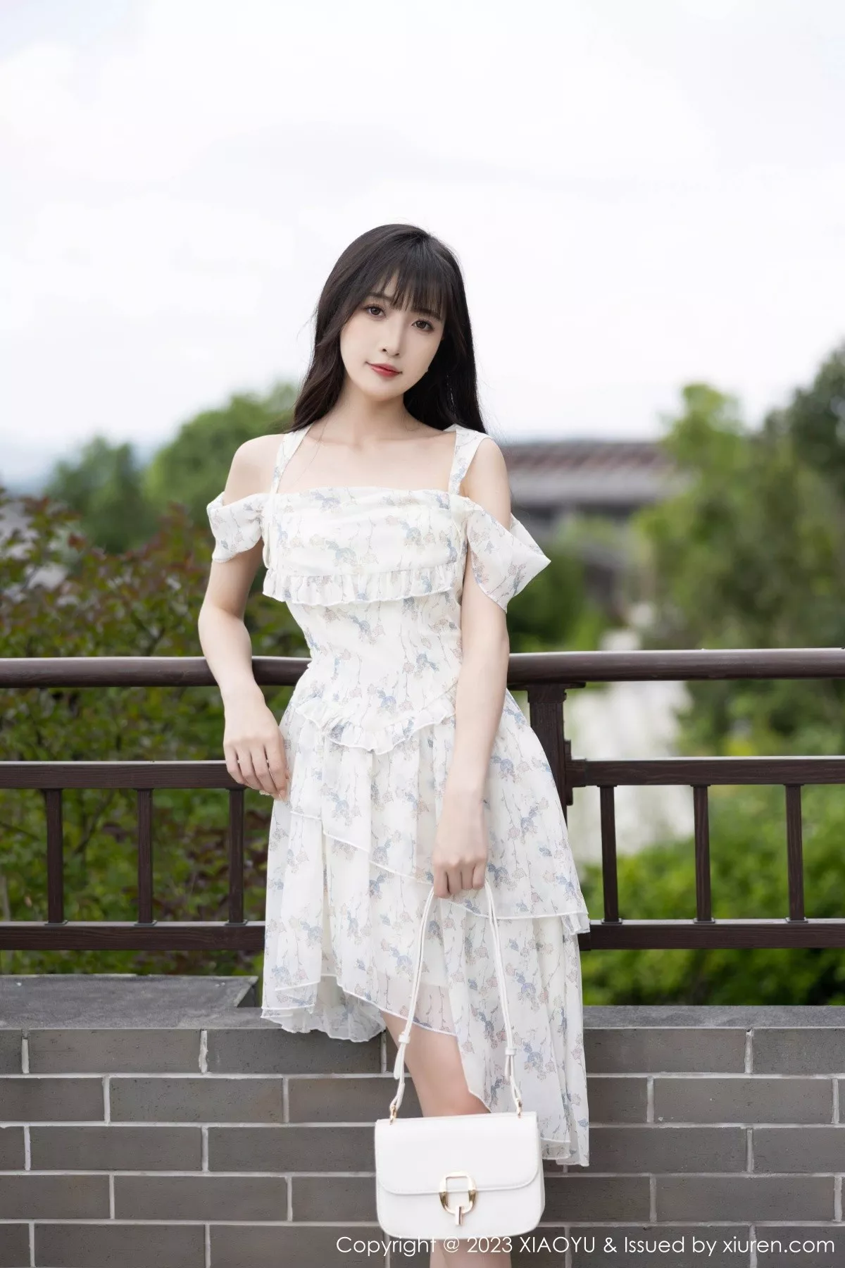 秀人集.com_[XiaoYu画语界]Vol.1058_模特林星阑性感白色薄透婚纱服配白丝吊袜秀曼妙身姿诱惑写真80P