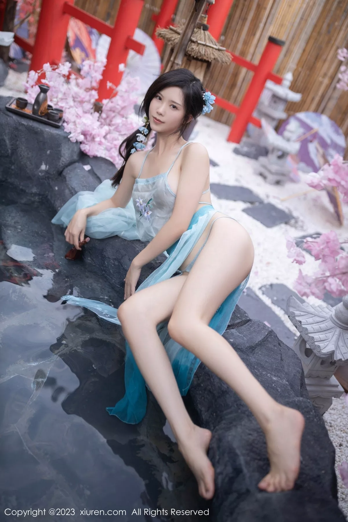 秀人集.com_[XiuRen秀人网]No.6991_模特利世户外温泉性感浅蓝色古装服饰秀曼妙身姿惹火诱惑写真74P