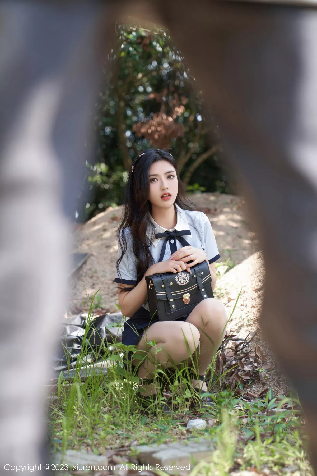 秀人集.com_[XiuRen秀人网]No.7028_模特浅浅Danny户外脱性感Jk露粉色蕾丝内衣秀完美身材诱惑写真95P