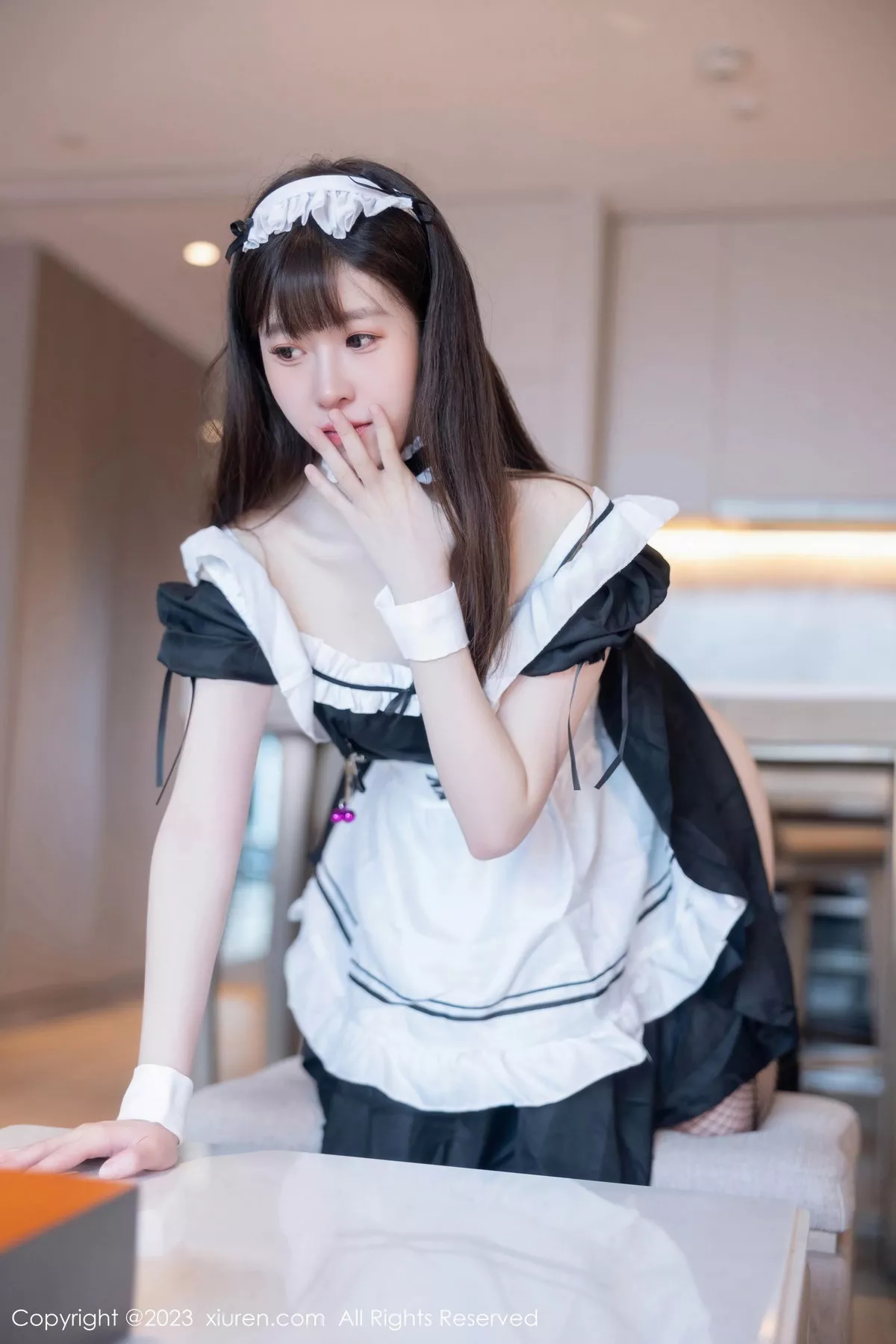 秀人集.com_[XiuRen秀人网]No.7034_模特林悠悠性感黑色女仆服饰配黑色网格袜秀曼妙身姿诱惑写真84P