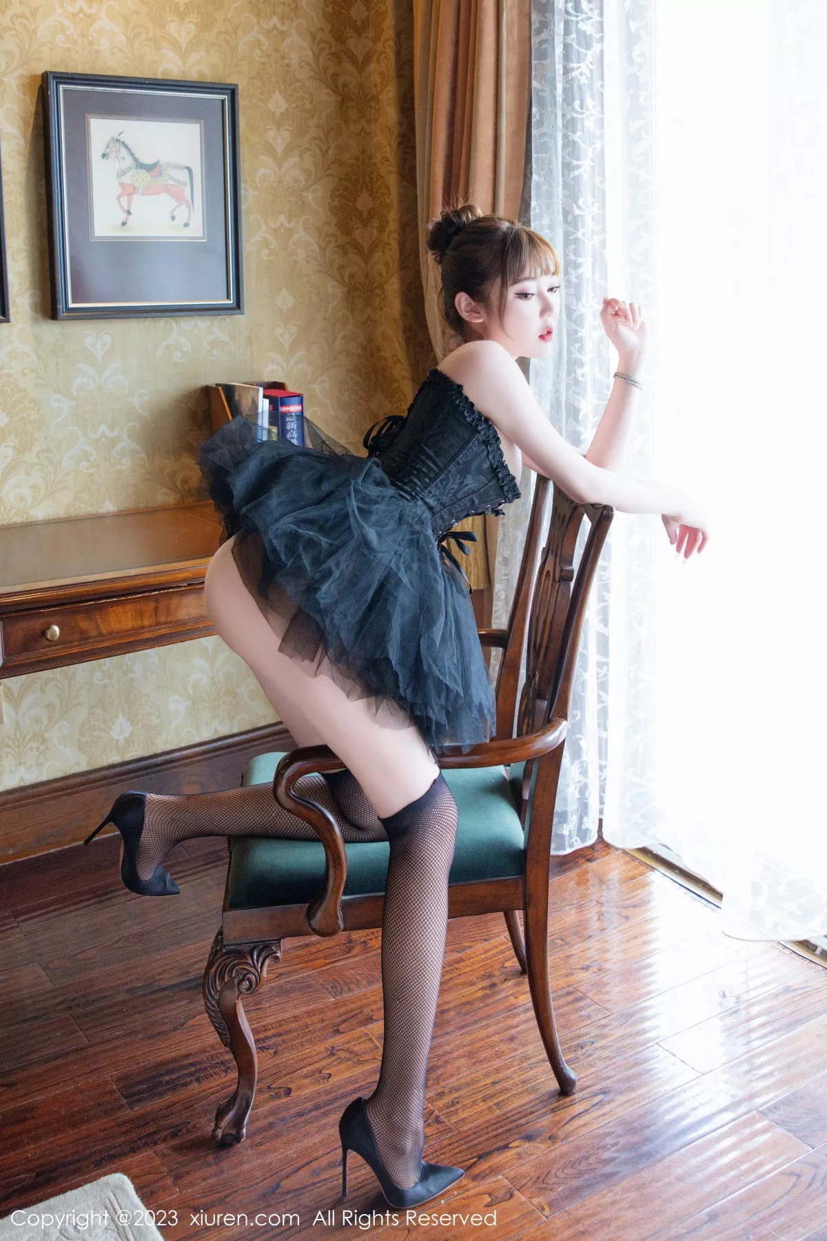 秀人集.com_[XiuRen秀人网]No.7057_模特萌汉药baby黑色薄纱天鹅短裙配黑丝袜秀丰满身材诱惑写真81P