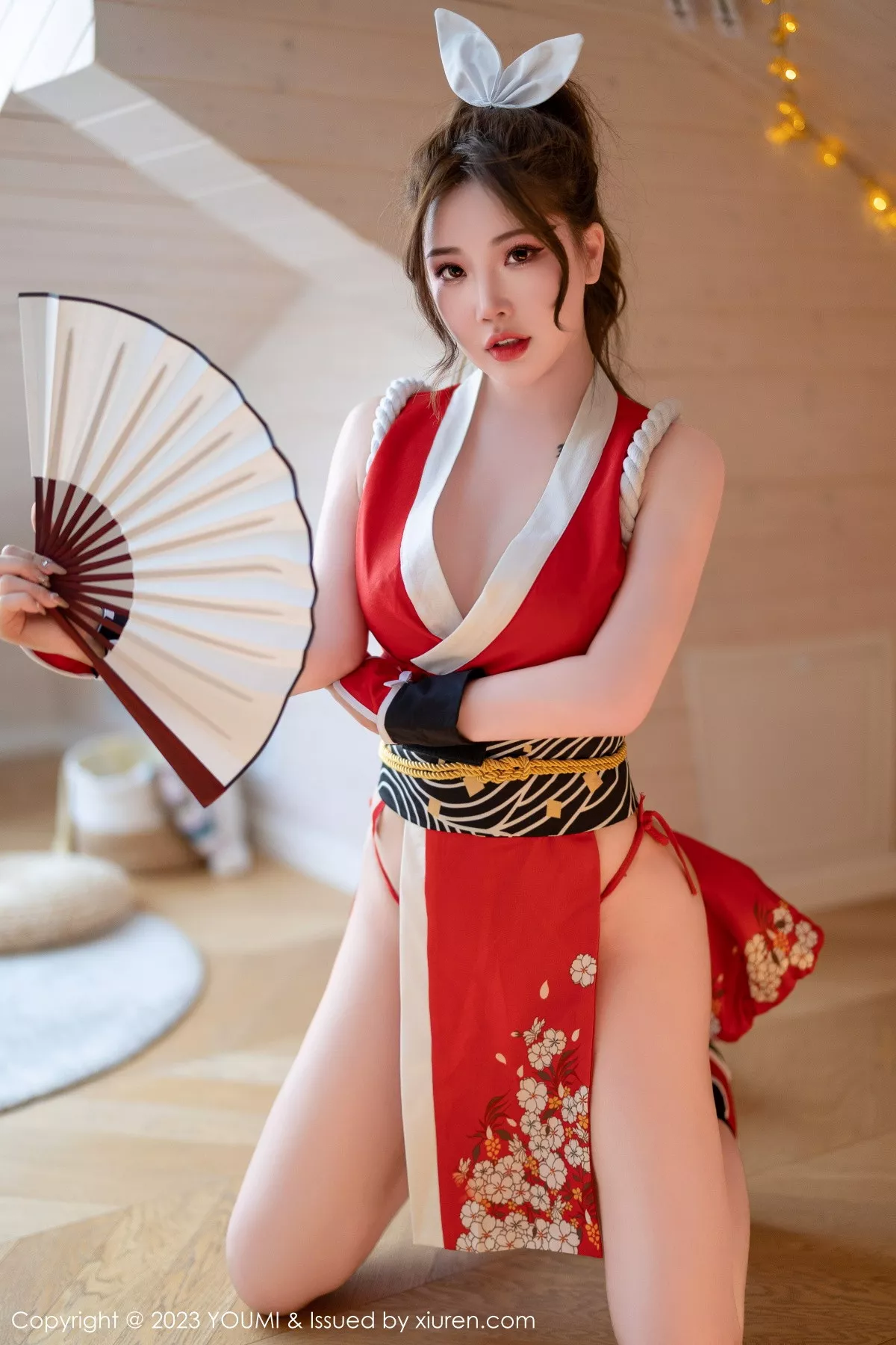 秀人集.com_[YouMi尤蜜荟]Vol.962_模特小海臀Rena红色不知火舞cosplay服饰秀浑圆翘臀诱惑写真70P