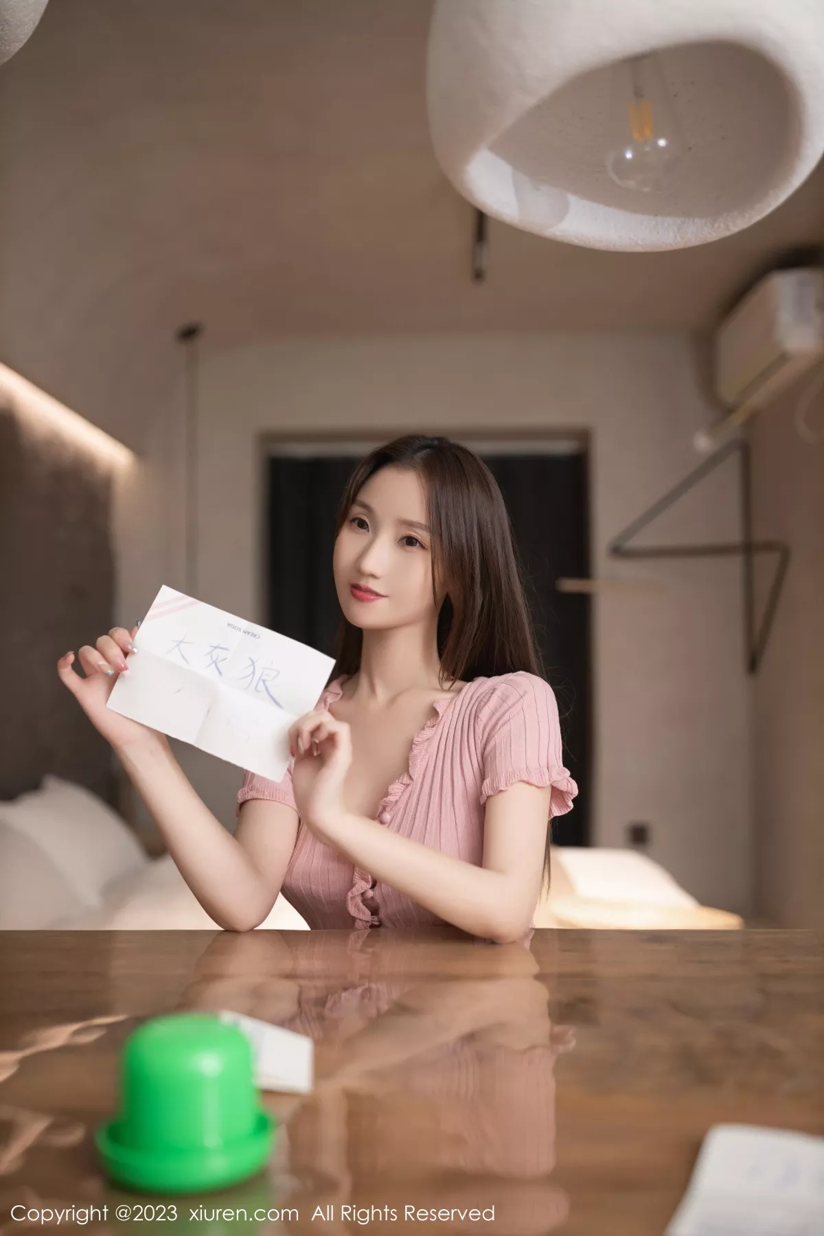 秀人集.com_[XiuRen秀人网]No.7084_模特鱼子酱Fish＆杏子Yada私房姐妹花半脱秀完美身材诱惑写真82P