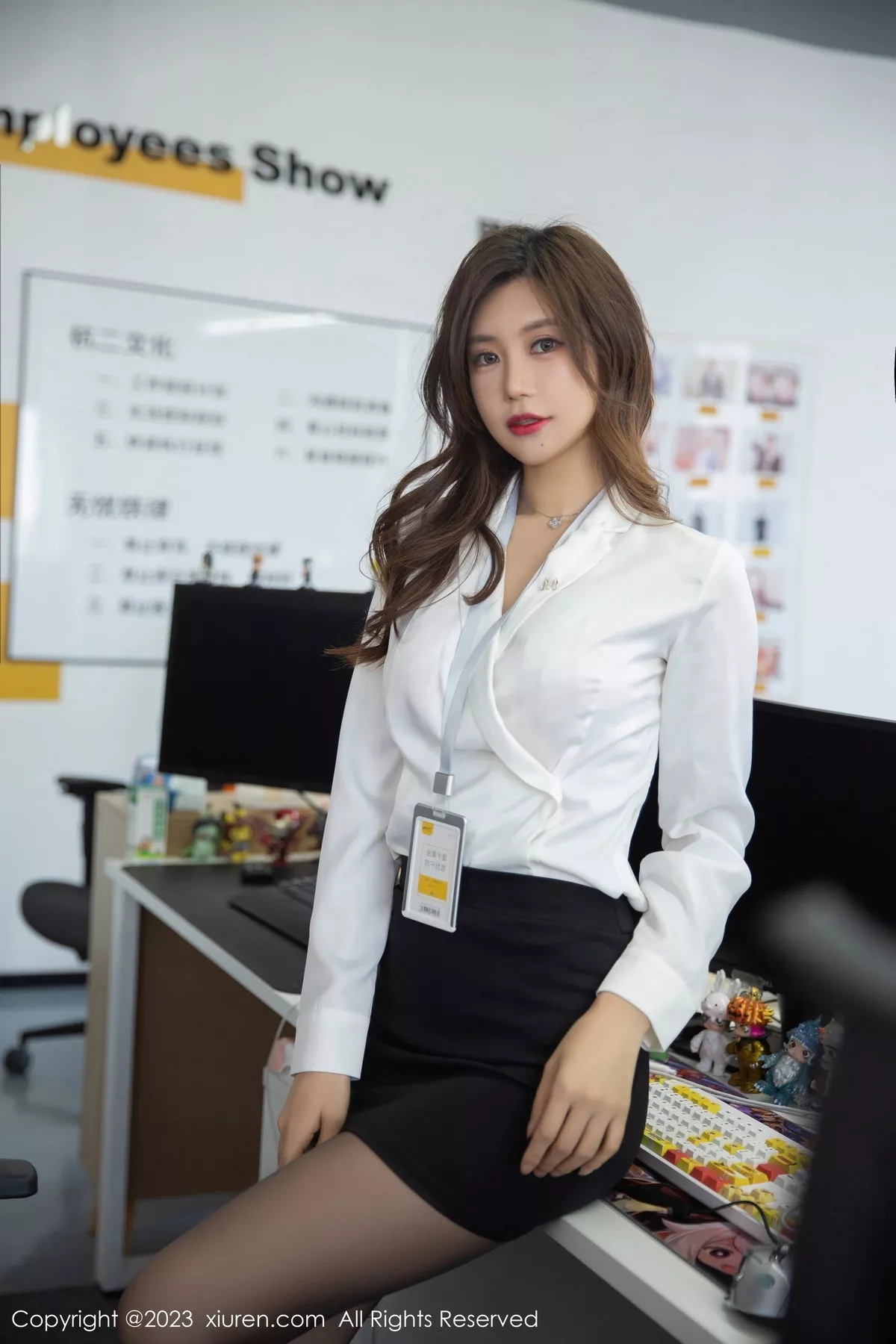 秀人集.com_[XiuRen秀人网]No.7079_女神绮里嘉ula性感白T配黑色短裙露粉色蕾丝内衣迷人诱惑写真79P