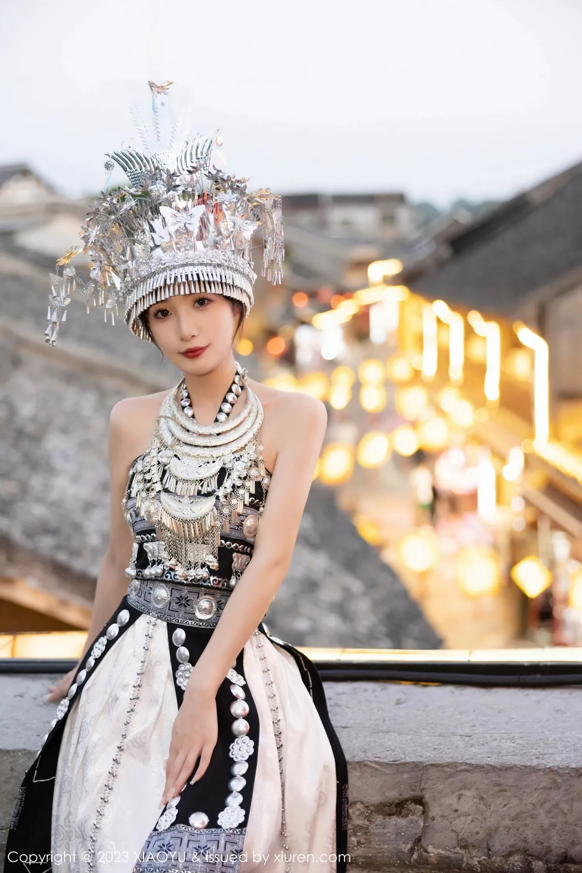 秀人集.com_[XiaoYu画语界]Vol.1071_模特林星阑性感浅色薄纱服饰+蓝杏色旗袍服秀曼妙身姿诱惑写真93P