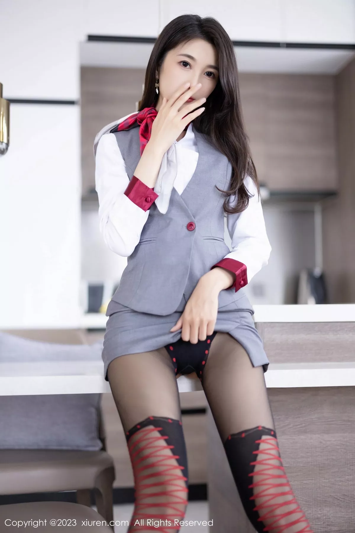 秀人集.com_[XiuRen秀人网]No.6967_模特林乐一性感灰色制服露黑色轻透连体衣秀曼妙身姿诱惑写真87P