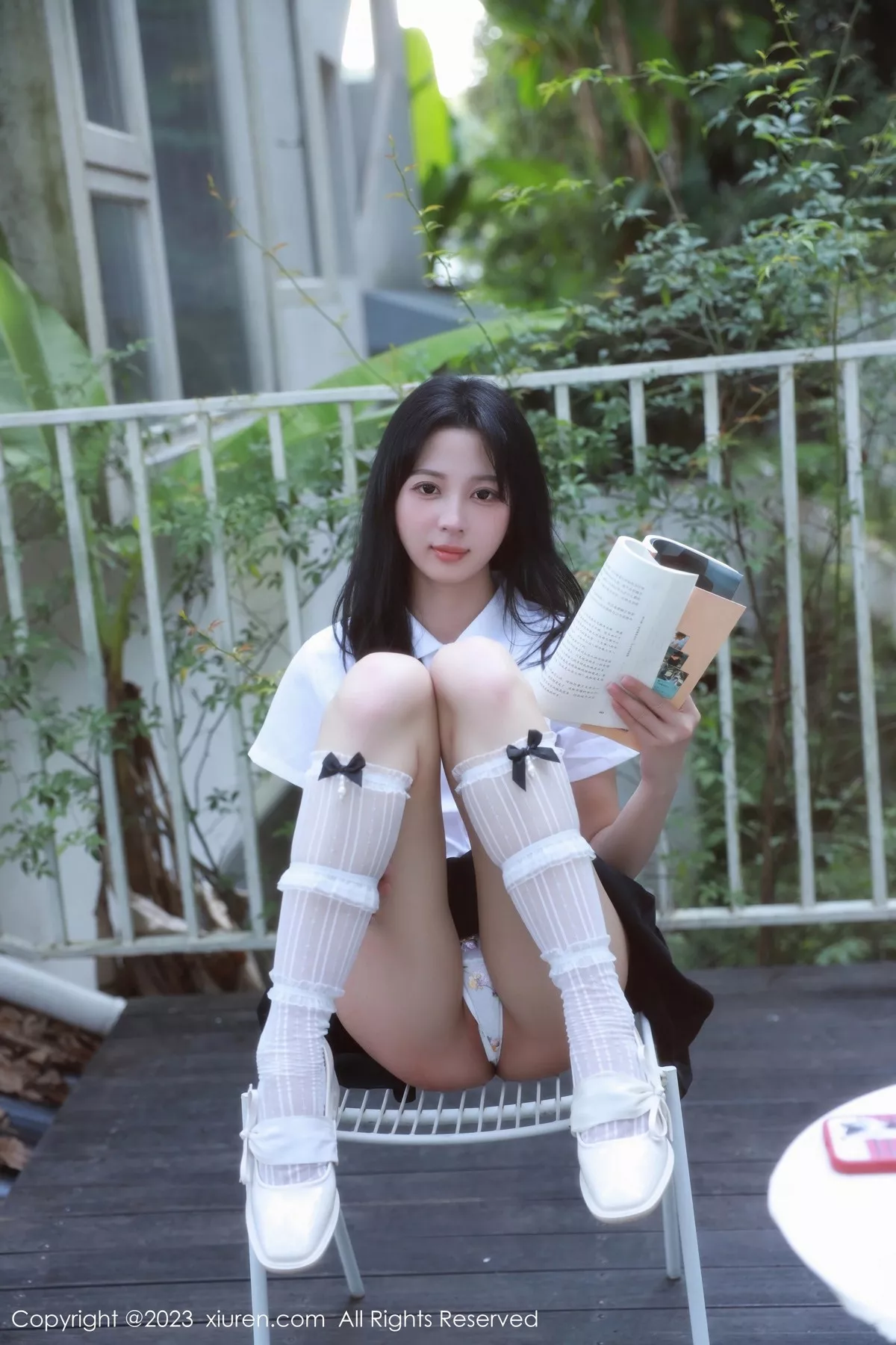 秀人集.com_[XiuRen秀人网]No.6969_模特糖豆sisi白色上衣配黑短裙露性感淡色轻透内衣迷人诱惑写真61P