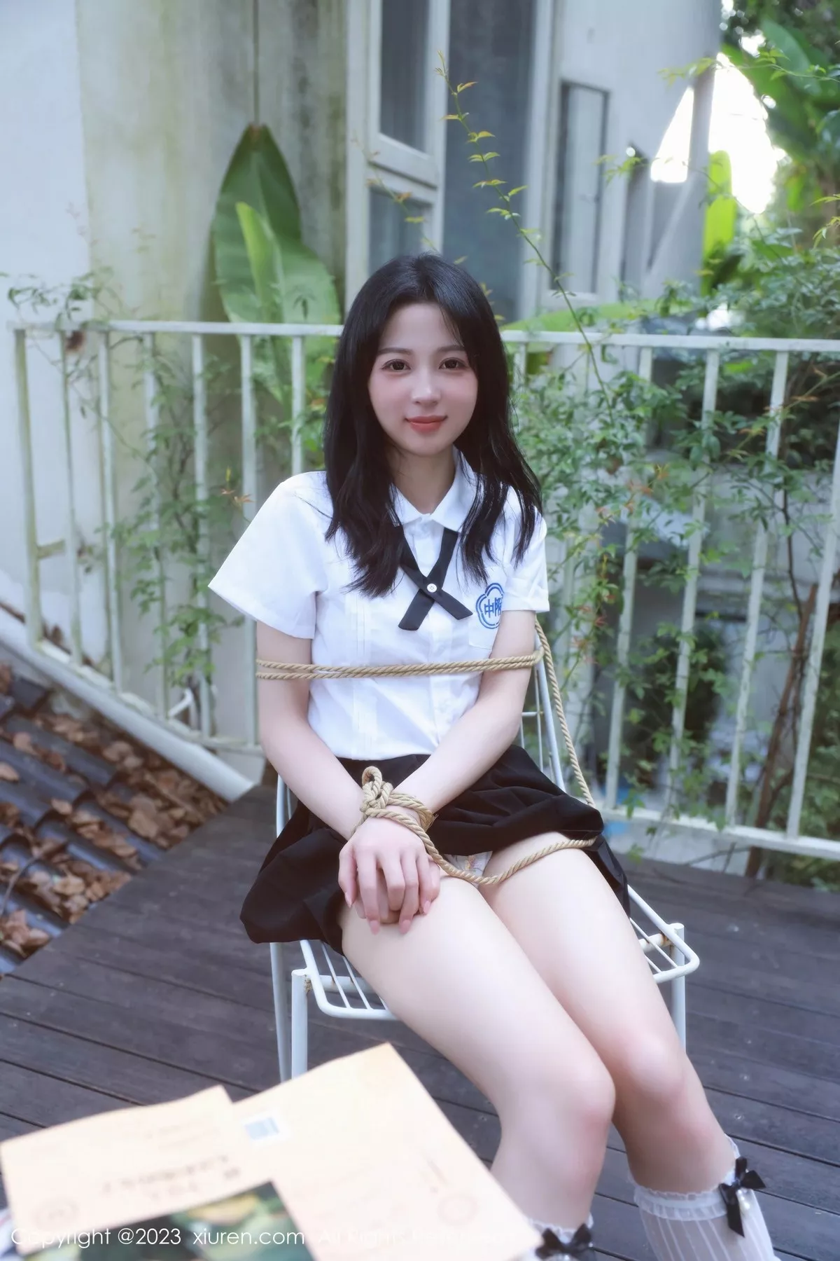 秀人集.com_[XiuRen秀人网]No.6969_模特糖豆sisi白色上衣配黑短裙露性感淡色轻透内衣迷人诱惑写真61P