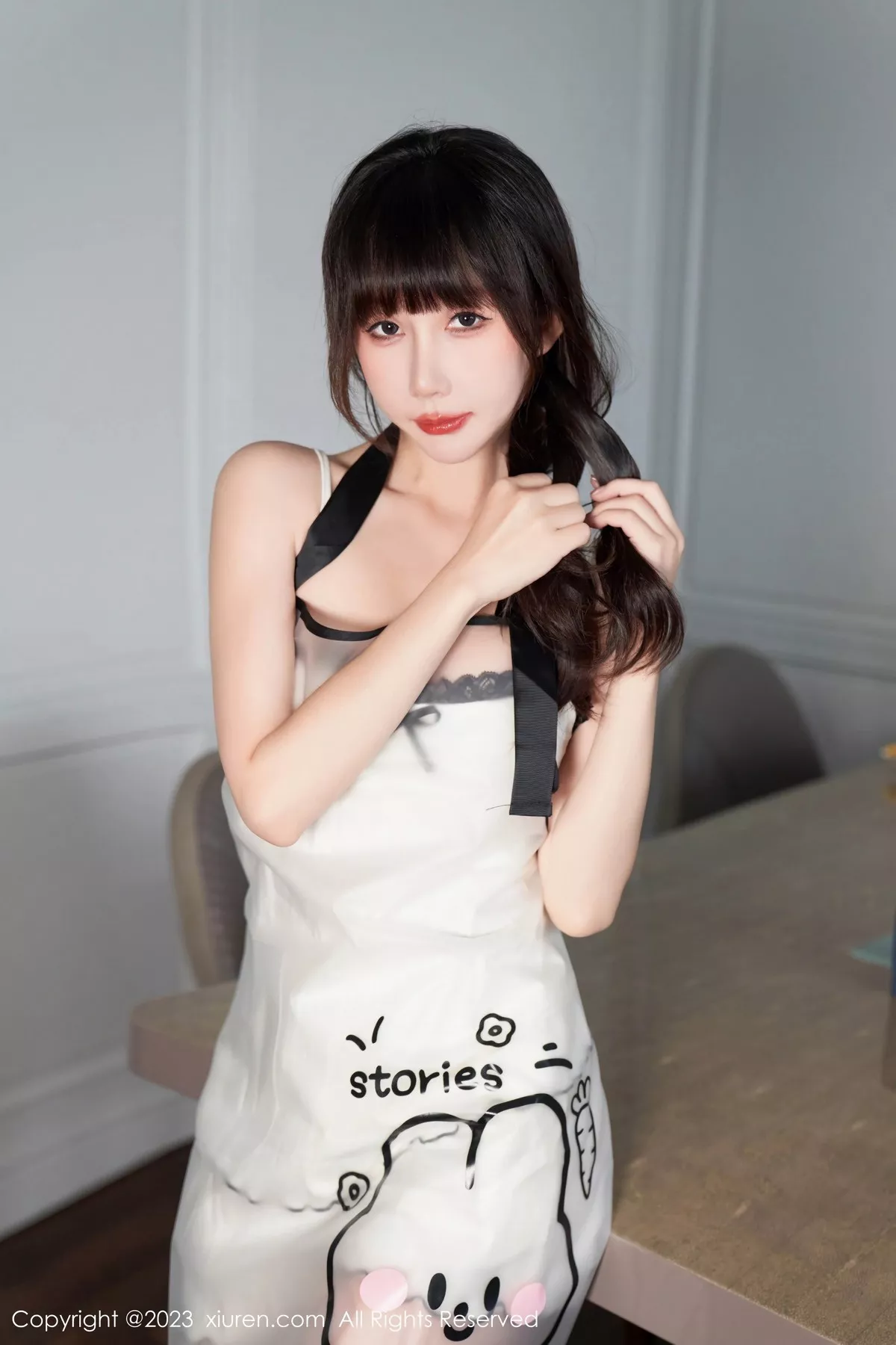 秀人集.com_[XiuRen秀人网]No.6975_模特波巧酱女友早餐主题性感白色吊带睡裙秀完美身材诱惑写真106P