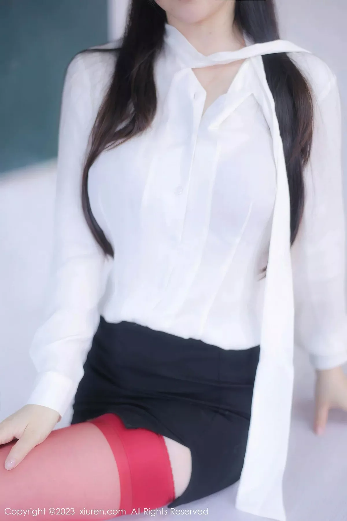 秀人集.com_[XiuRen秀人网]No.6980_模特诗诗kiki教师角色脱性感白T露红色内衣配红丝吊袜诱惑写真93P