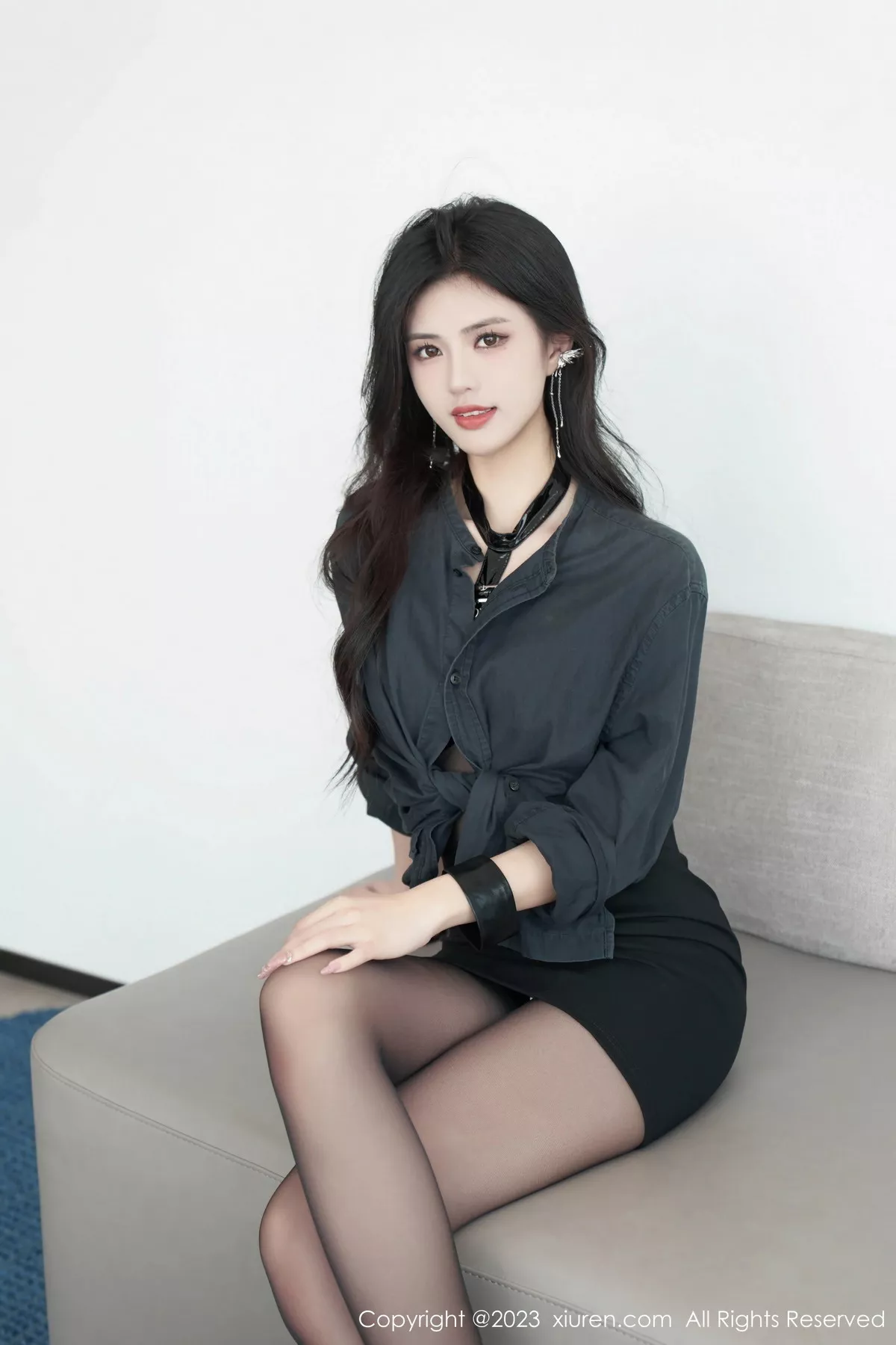 秀人集.com_[XiuRen秀人网]No.7100_模特浅浅Danny性感黑色情趣服配超薄黑丝秀丰腴身姿诱惑写真84P