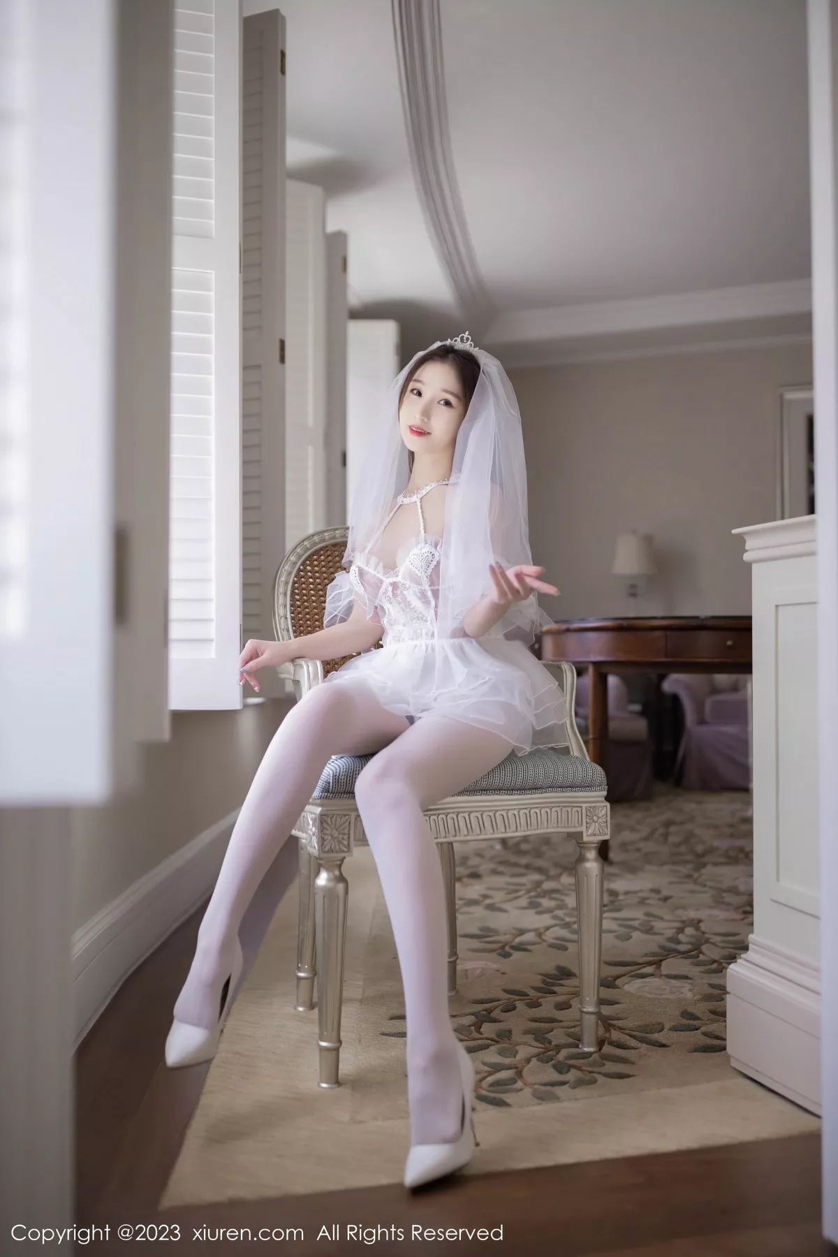 秀人集.com_[XiuRen秀人网]No.7104_模特杏子Yada白色蕾丝薄透婚纱配无内白丝秀惹火身材诱惑写真85P