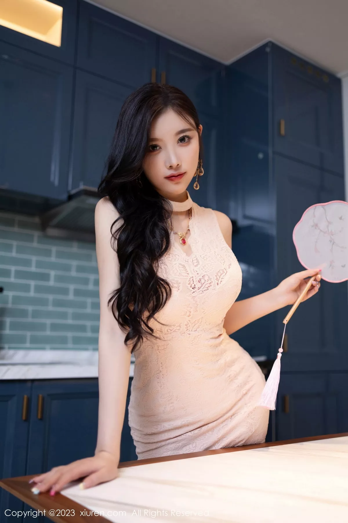 秀人集.com_[XiuRen秀人网]No.7171_女神杨晨晨Yome粉色连衣短裙露蕾丝内衣配白丝吊袜诱惑写真81P