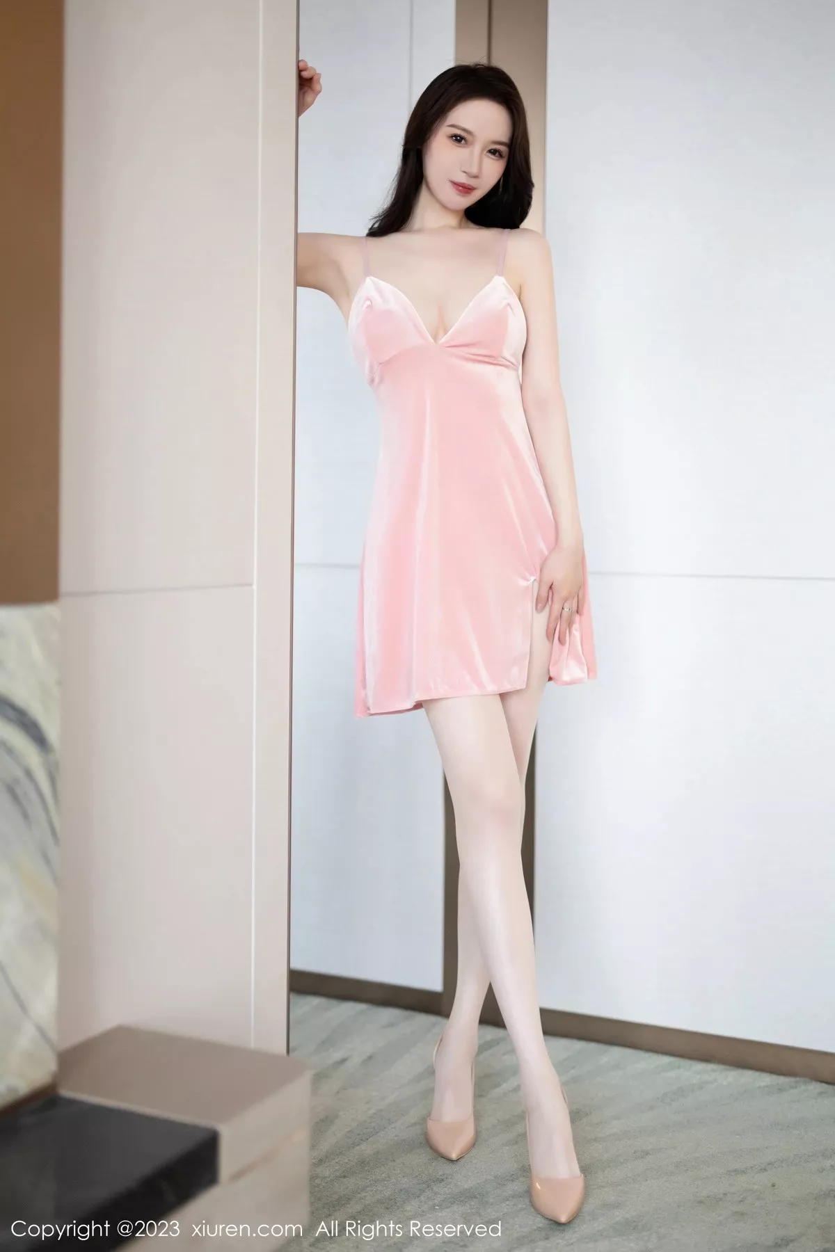 秀人集.com_[XiuRen秀人网]No.7182_模特梦心玥性感粉色吊带短裙+黑色薄纱轻透连体衣惹火诱惑写真83P