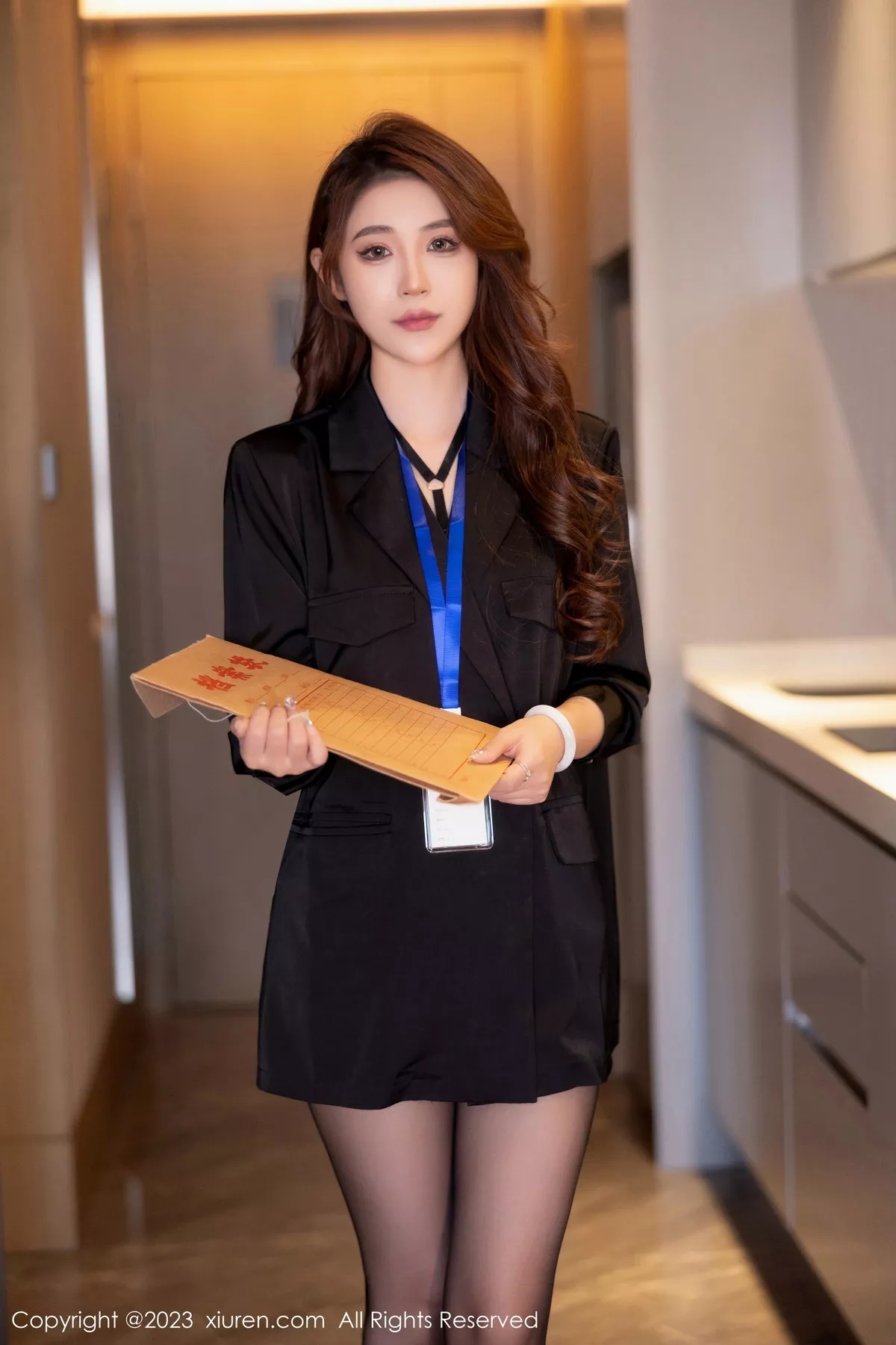 秀人集.com_[XiuRen秀人网]No.7188_模特汐汐baby黑色Ol服饰露性感黑色薄纱蕾丝内衣完美诱惑写真98P