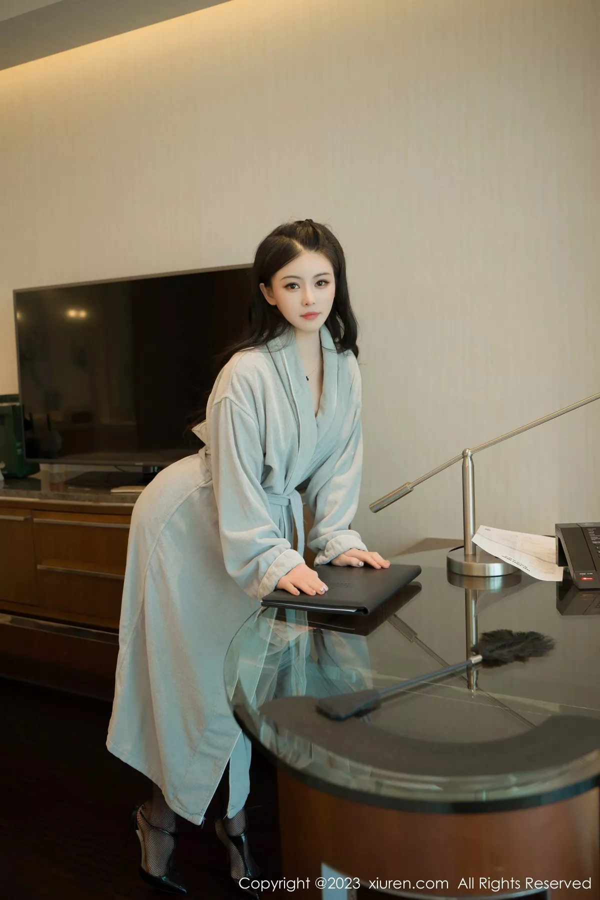 秀人集.com_[XiuRen秀人网]No.7107_模特柒喜小baby脱浴袍露黑色蕾丝情趣服饰秀惹火身材诱惑写真56P