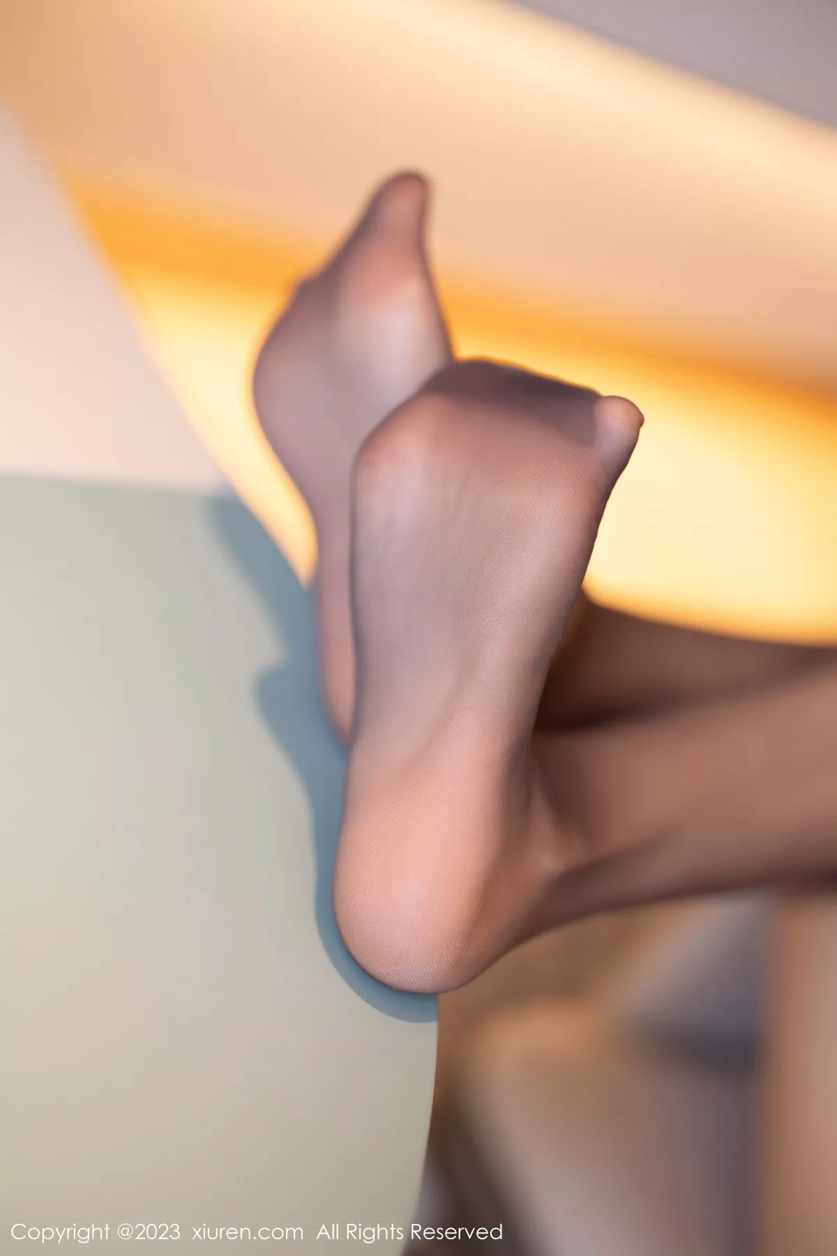 秀人集.com_[XiuRen秀人网]No.7202_女神杨晨晨Yome杏色短裙套装露粉色内衣配超薄黑丝诱惑写真90P