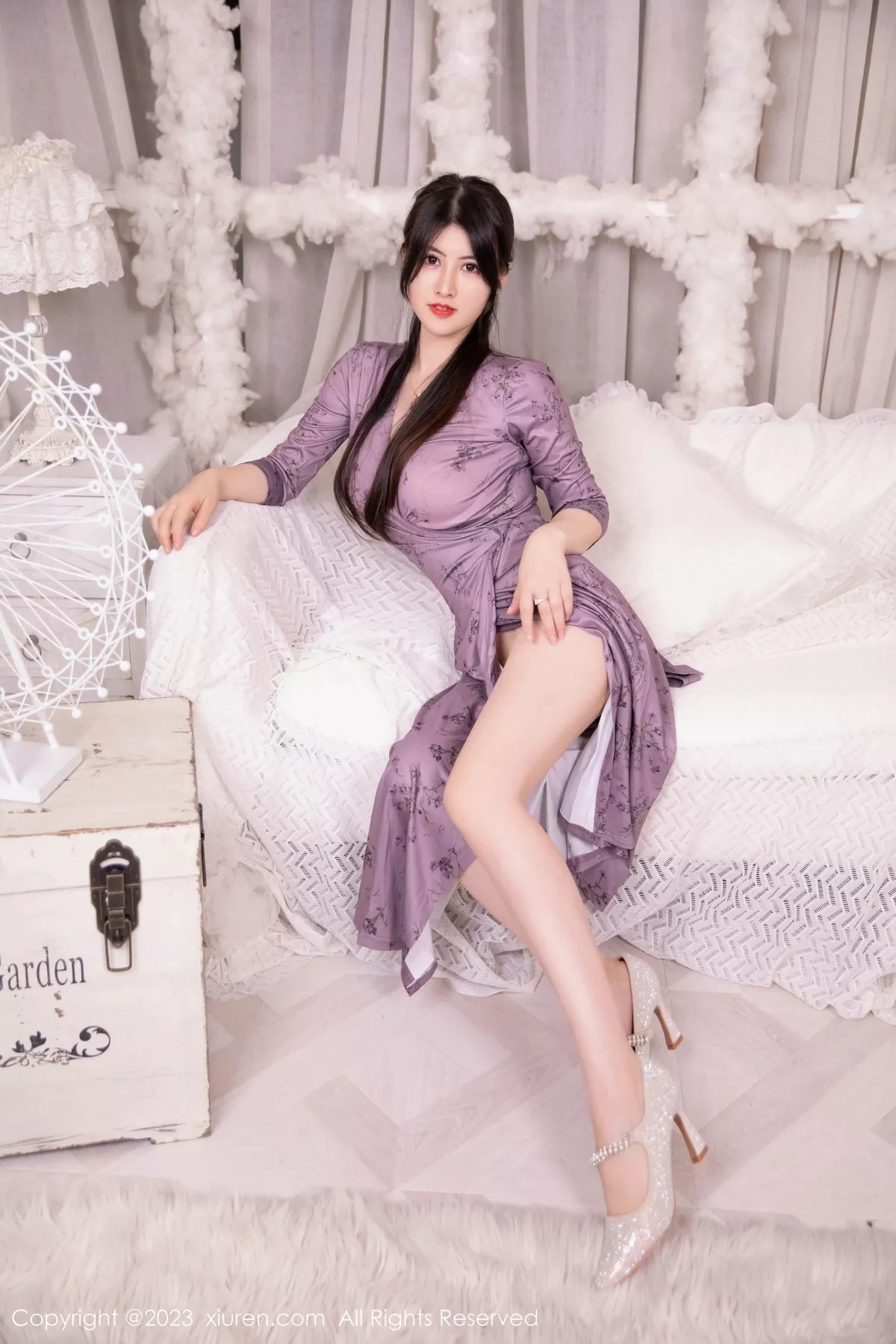 秀人集.com_[XiuRen秀人网]No.7126_模特诗诗kiki脱紫色连衣长裙露性感粉色内衣秀惹火身材诱惑写真87P