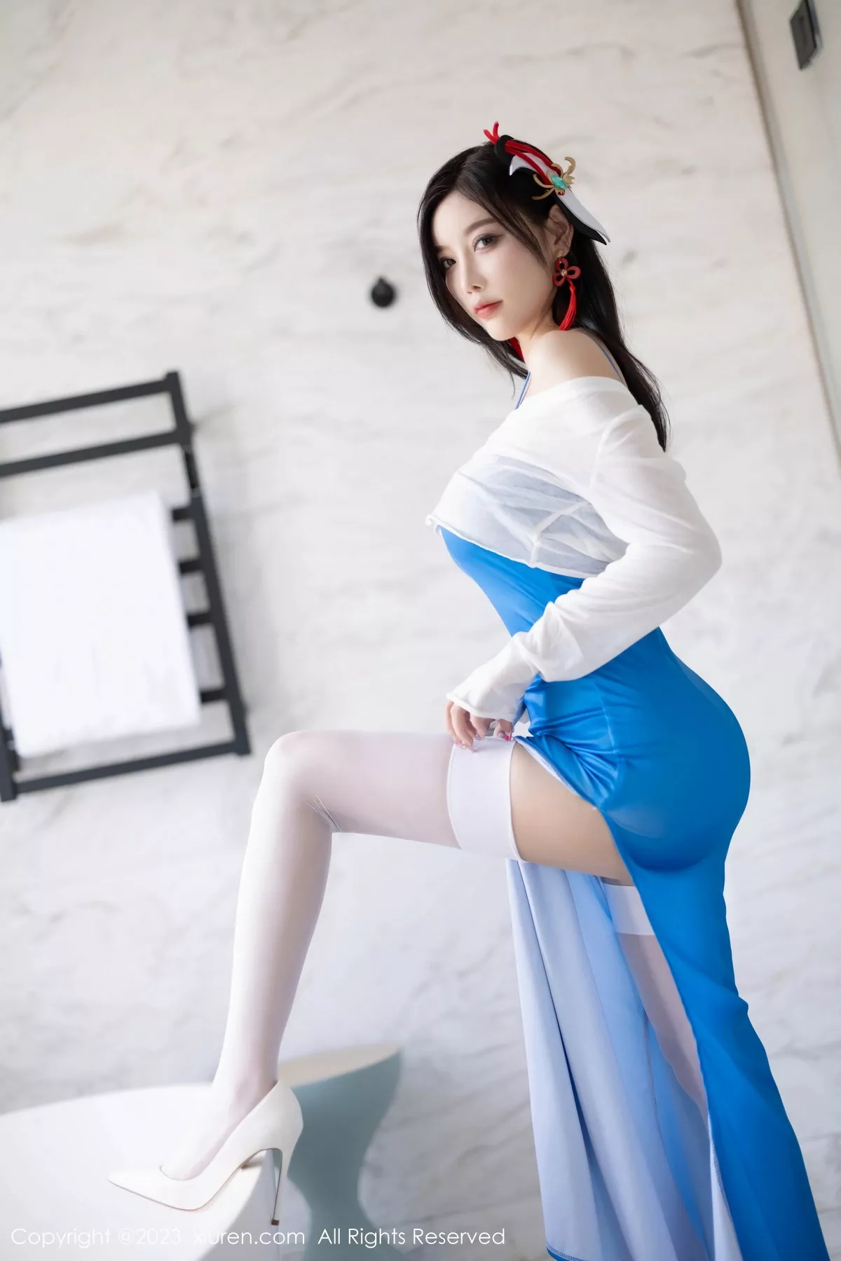 秀人集.com_[XiuRen秀人网]No.7135_女神杨晨晨Yome性感蓝色长裙露浅灰色蕾丝内衣迷人诱惑写真84P