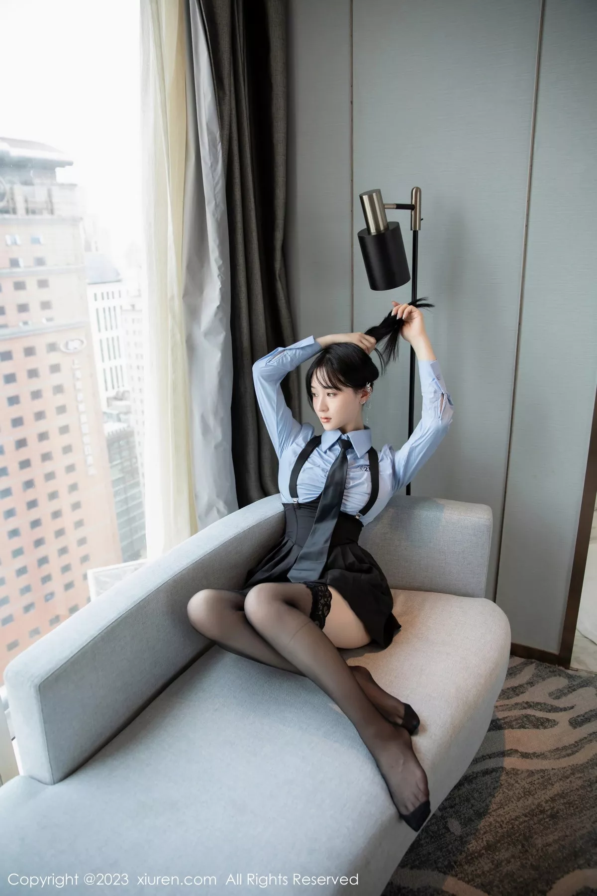 秀人集.com_[XiuRen秀人网]No.7140_模特柚琪Rich性感学妹装扮半脱露黑色内衣秀丰腴美臀诱惑写真76P