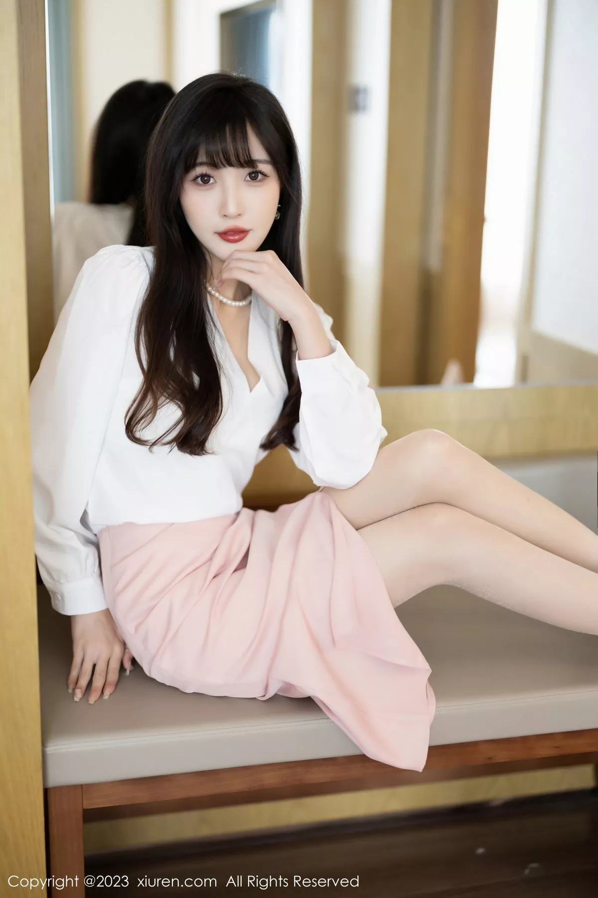 秀人集.com_[XiuRen秀人网]No.7147_模特林星阑半脱露性感白色内衣配原色丝袜秀曼妙身姿诱惑写真83P