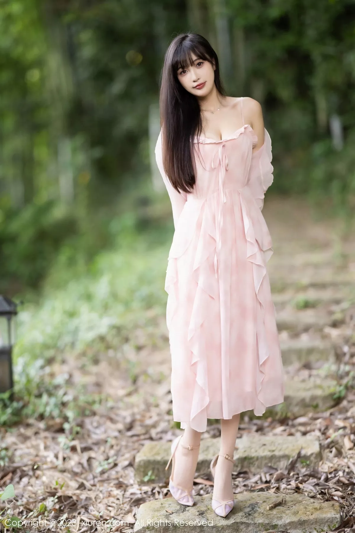 秀人集.com_[XiuRen秀人网]No.7263_模特林星阑性感粉色连衣长裙露粉色内衣配粉丝袜完美诱惑写真83P