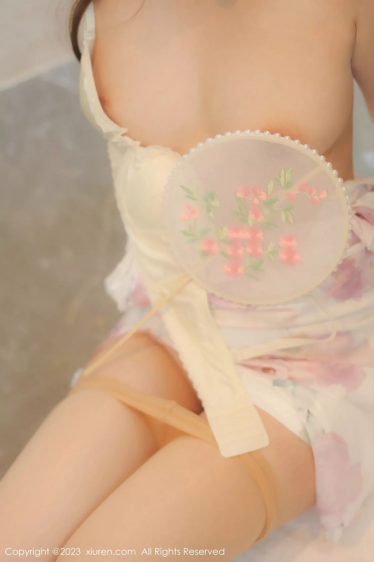 秀人集.com_[XiuRen秀人网]No.7262_模特江真真脱性感花色旗袍露超薄肉丝秀丰满身材迷人诱惑写真79P