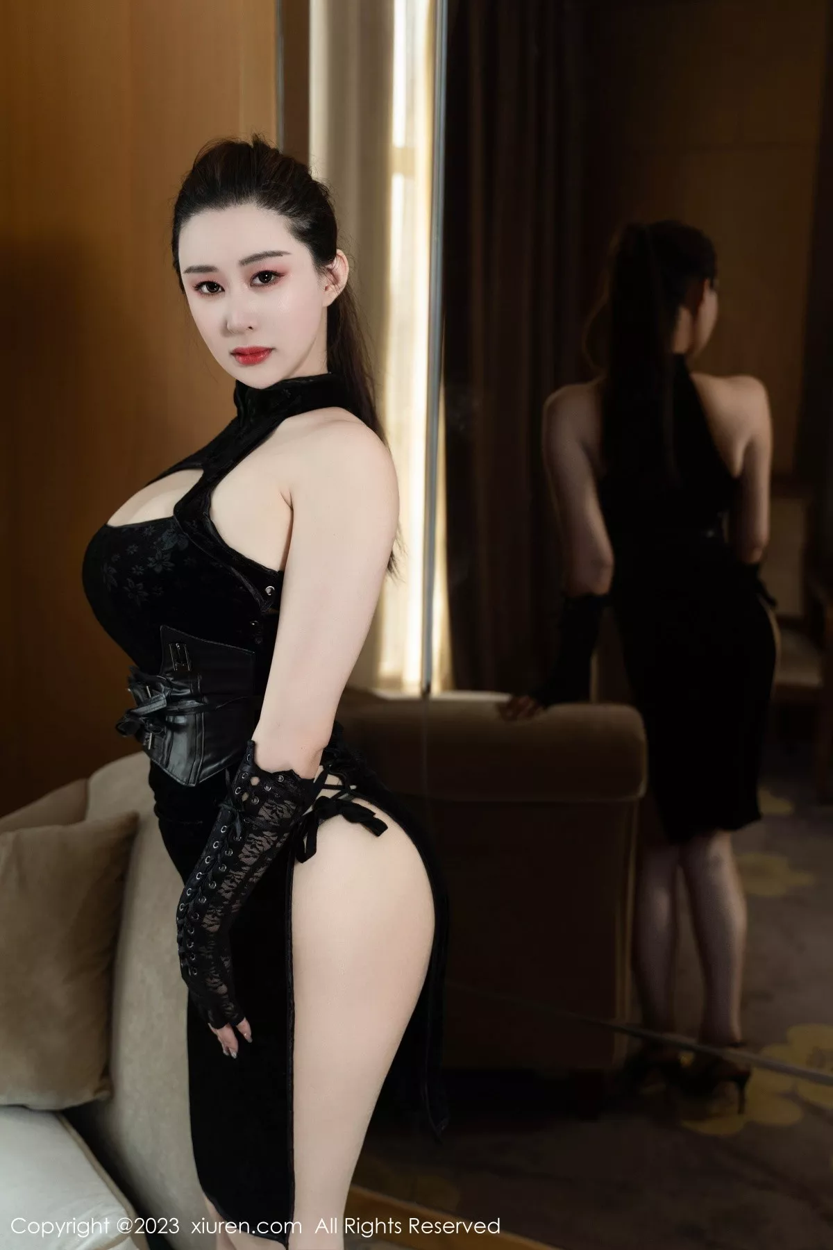 秀人集.com_[XiuRen秀人网]No.7351_模特王俪丁呀性感黑色蕾丝内衣配超薄肉丝秀丰满身材诱惑写真70P