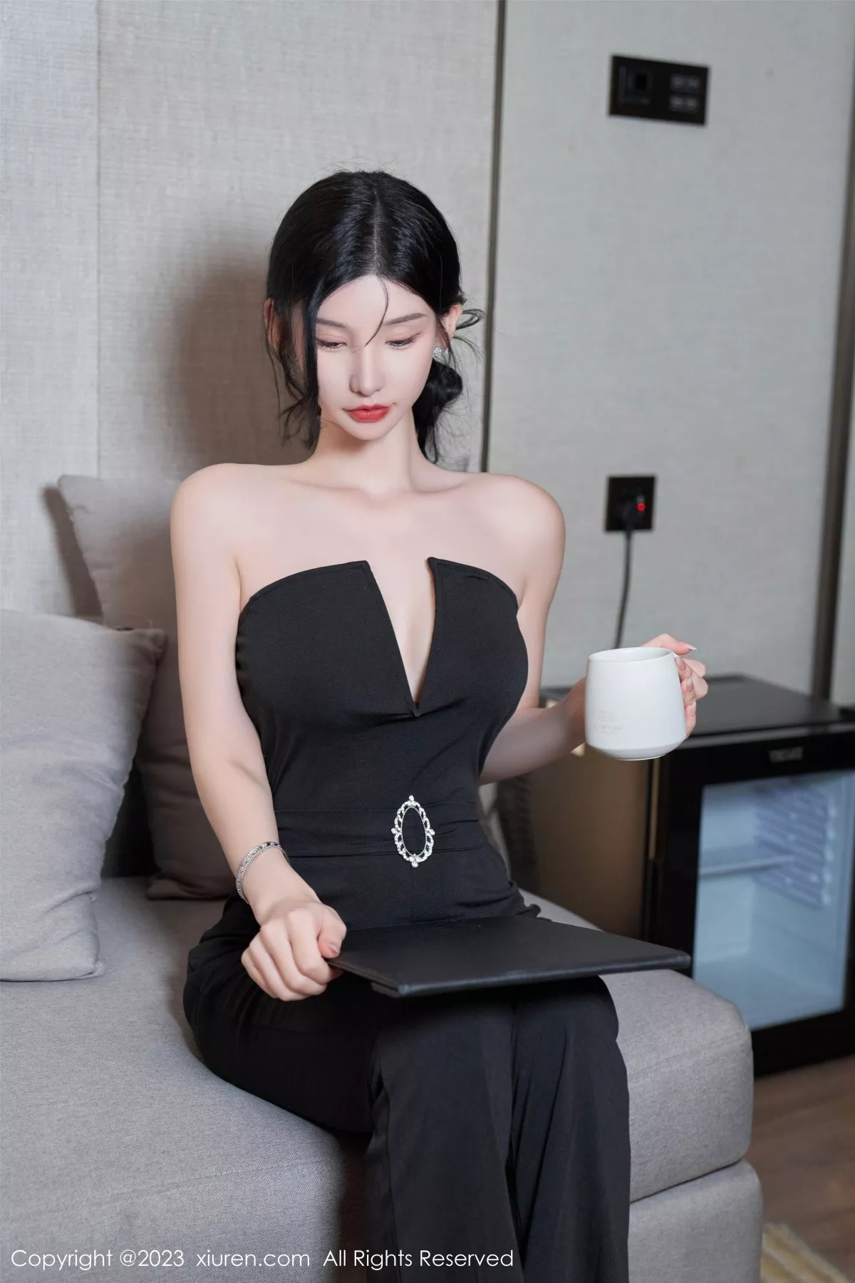 秀人集.com_[XiuRen秀人网]No.7289_女神周于希Sally新人试镜性感猫女郎服饰秀完美身材诱惑写真100P