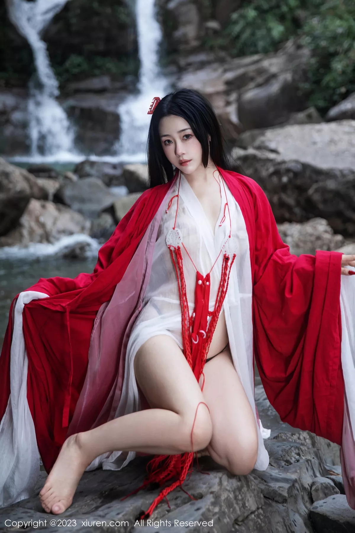 秀人集.com_[XiuRen秀人网]No.7295_模特严利娅Yuliya妲己扮演性感红色薄透古装服饰秀美臀诱惑写真89P